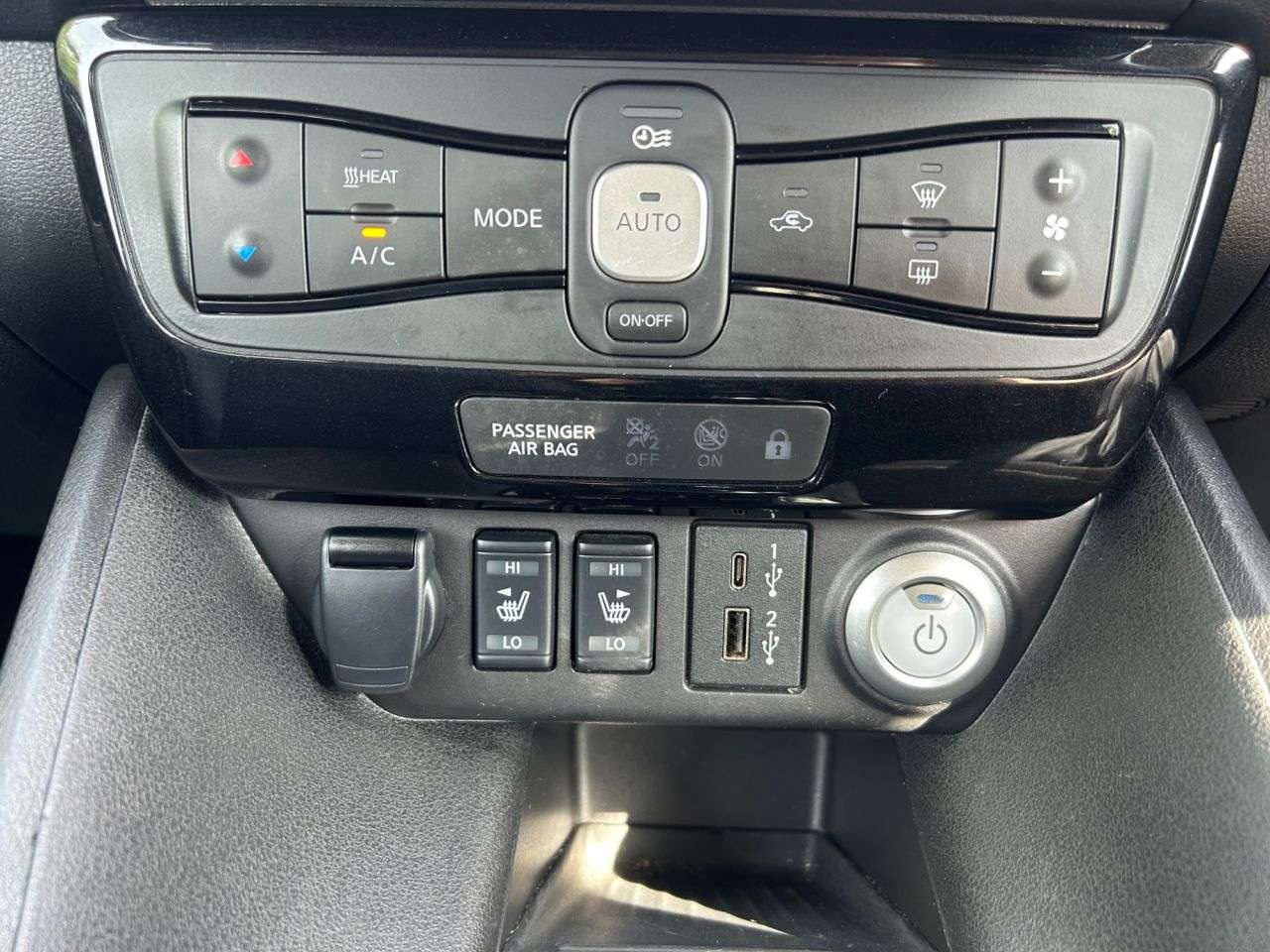 2022 NISSAN LEAF 2022 NISSAN LEAF