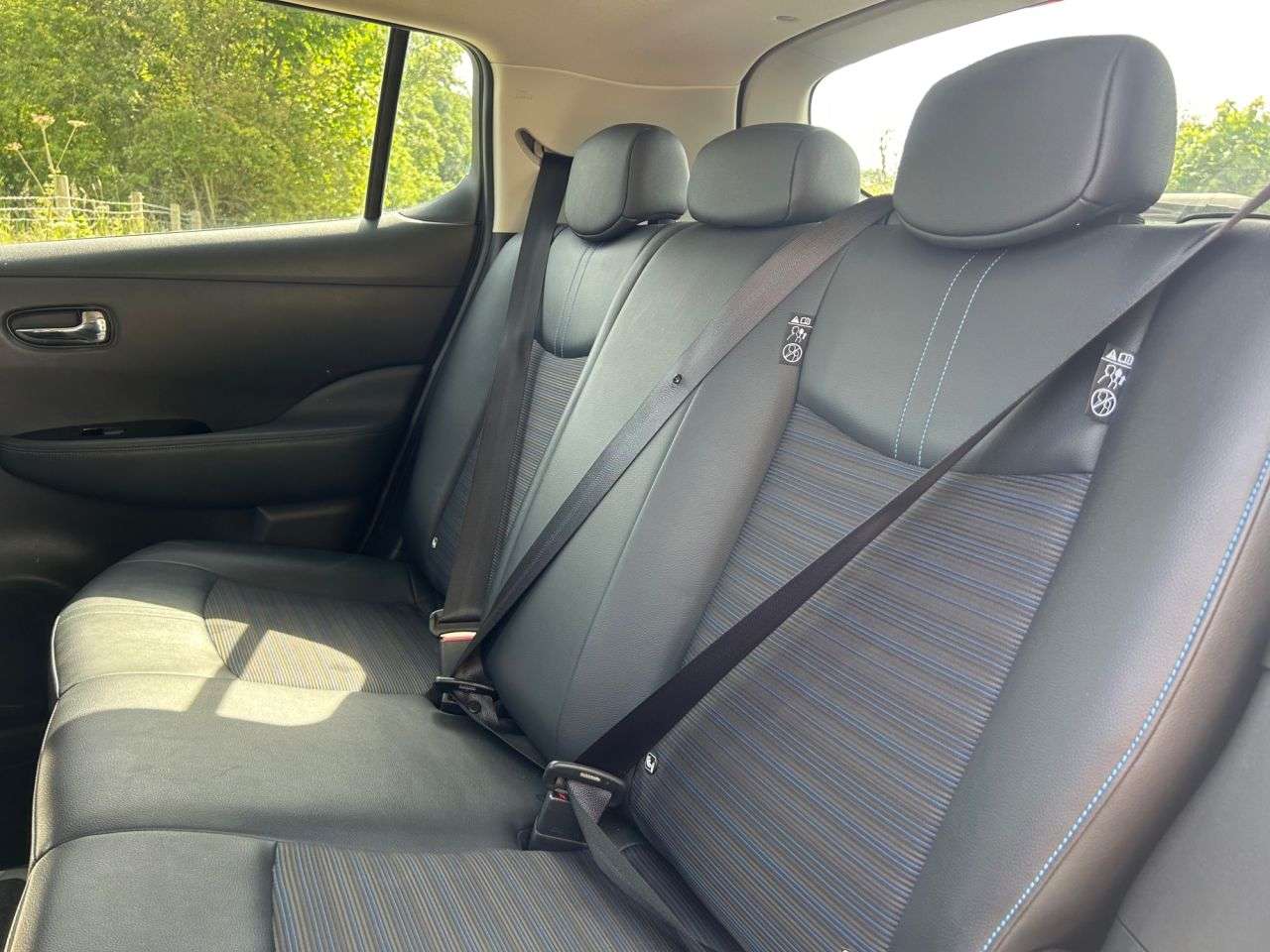 2022 NISSAN LEAF 2022 NISSAN LEAF