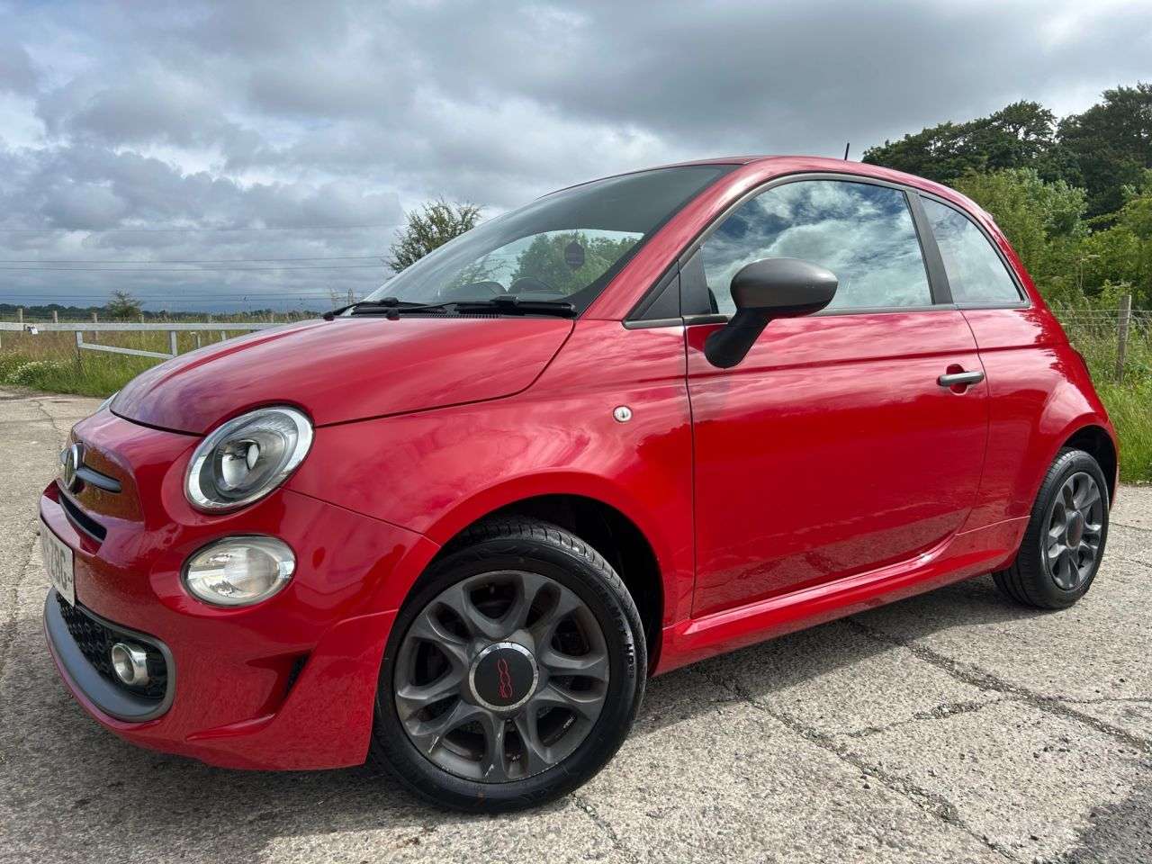 A 2019 FIAT 500 1.2 S Hatchback 3dr Petrol Manual Euro 6 (s/s) (69 bhp) REAR PARKING SENSOR A 2019 FIAT 500 1.2 S Hatchback 3dr Petrol Manual Euro 6 (s/s) (69 bhp) REAR PARKING SENSOR