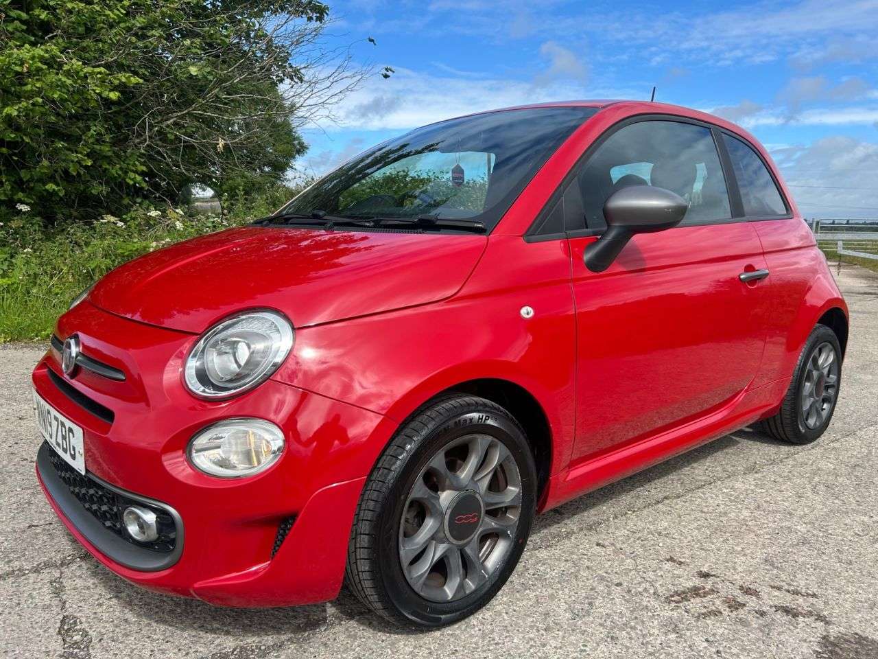 2019 FIAT 500 2019 FIAT 500