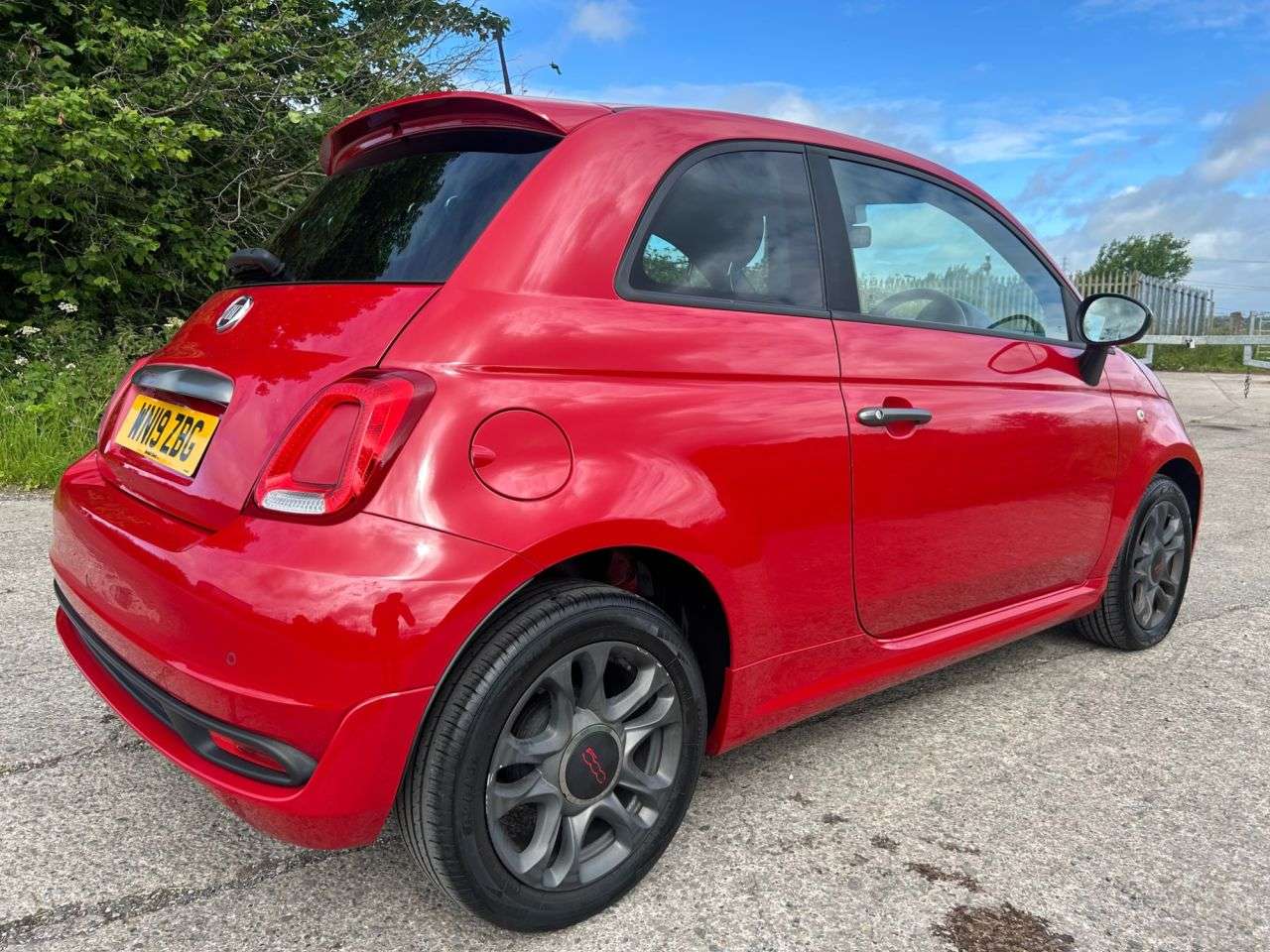 2019 FIAT 500 2019 FIAT 500