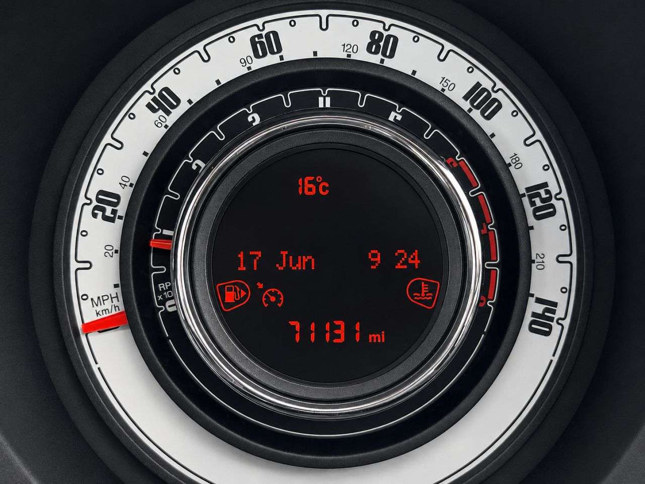 2019 FIAT 500 2019 FIAT 500