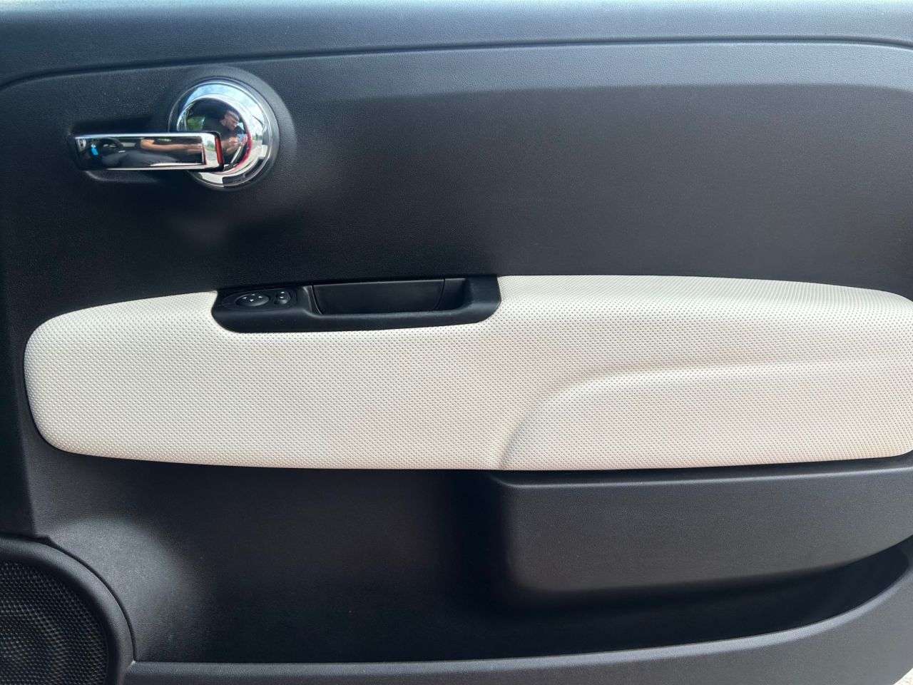 2019 FIAT 500 2019 FIAT 500