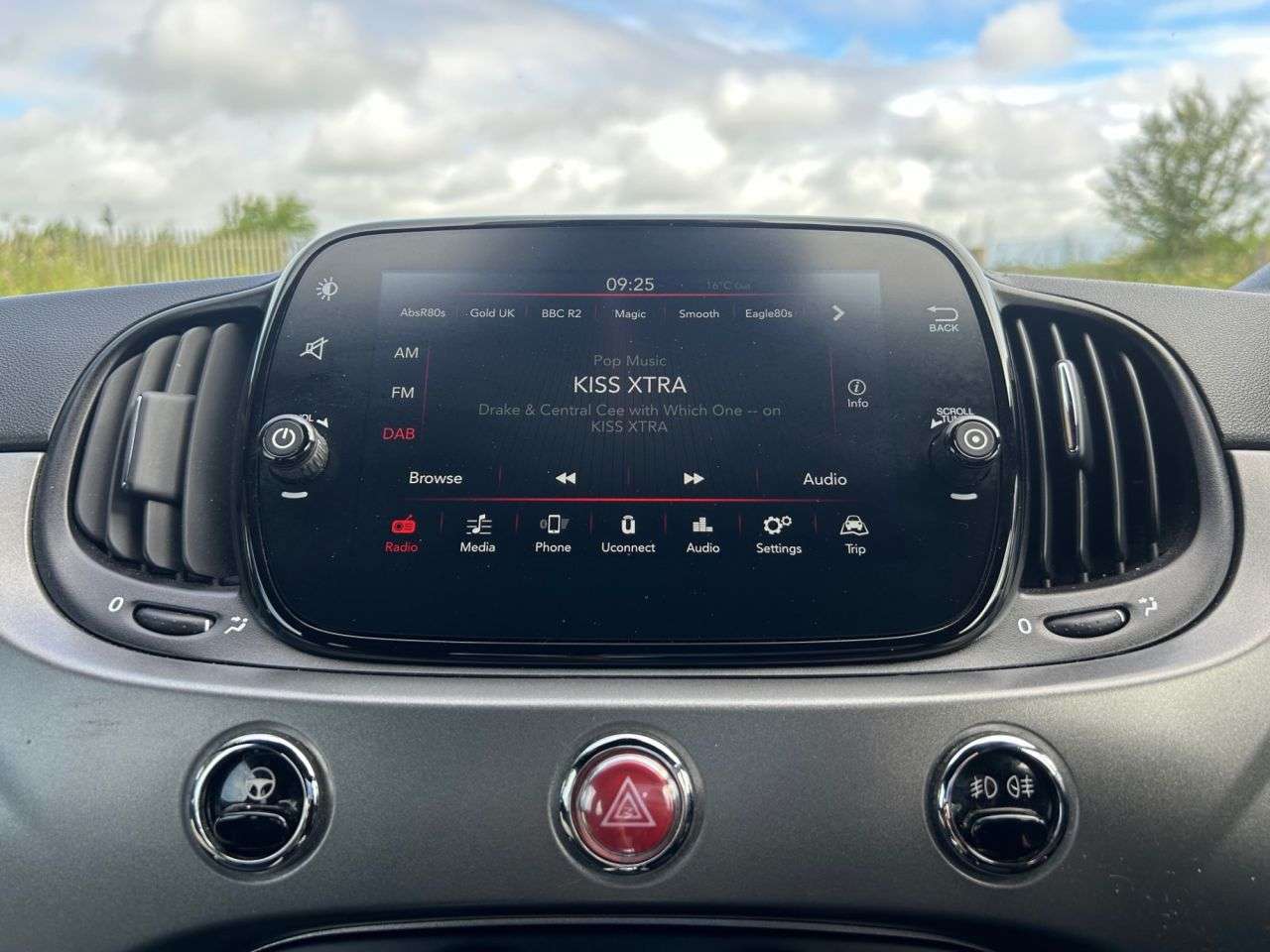 2019 FIAT 500 2019 FIAT 500