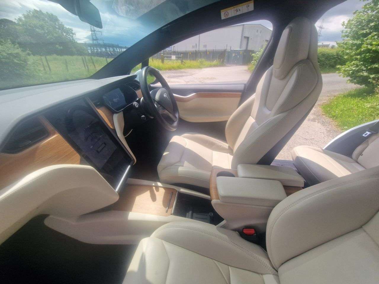 2019 TESLA MODEL X 2019 TESLA MODEL X