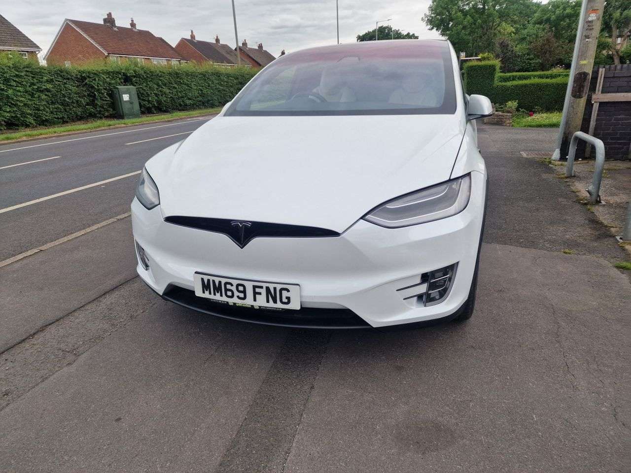 A 2019 TESLA MODEL X (Dual Motor) Long Range SUV 5dr Electric Auto 4WDE (417 bhp) A 2019 TESLA MODEL X (Dual Motor) Long Range SUV 5dr Electric Auto 4WDE (417 bhp)