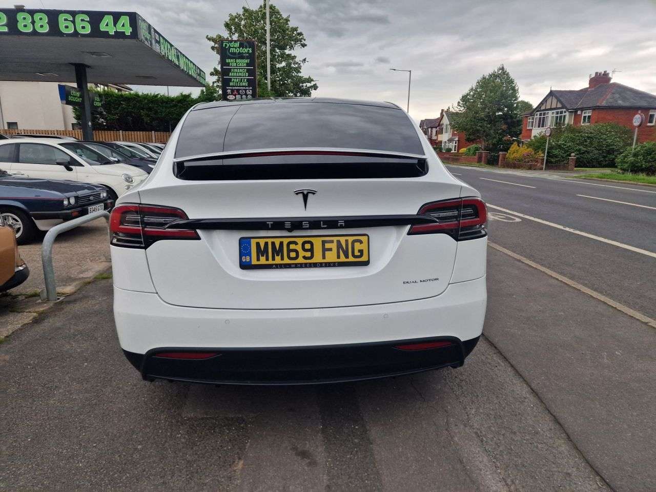 2019 TESLA MODEL X 2019 TESLA MODEL X
