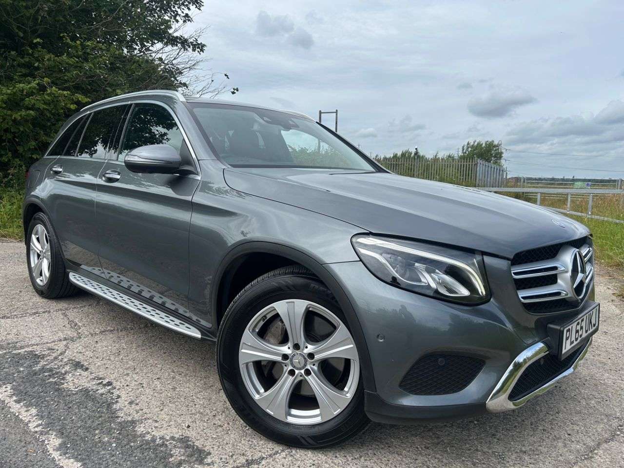 A 2016 MERCEDES-BENZ GLC 2.1 GLC250d Sport (Premium) SUV 5dr Diesel G-Tronic 4MATIC Euro 6 (s/s) (20 A 2016 MERCEDES-BENZ GLC 2.1 GLC250d Sport (Premium) SUV 5dr Diesel G-Tronic 4MATIC Euro 6 (s/s) (20