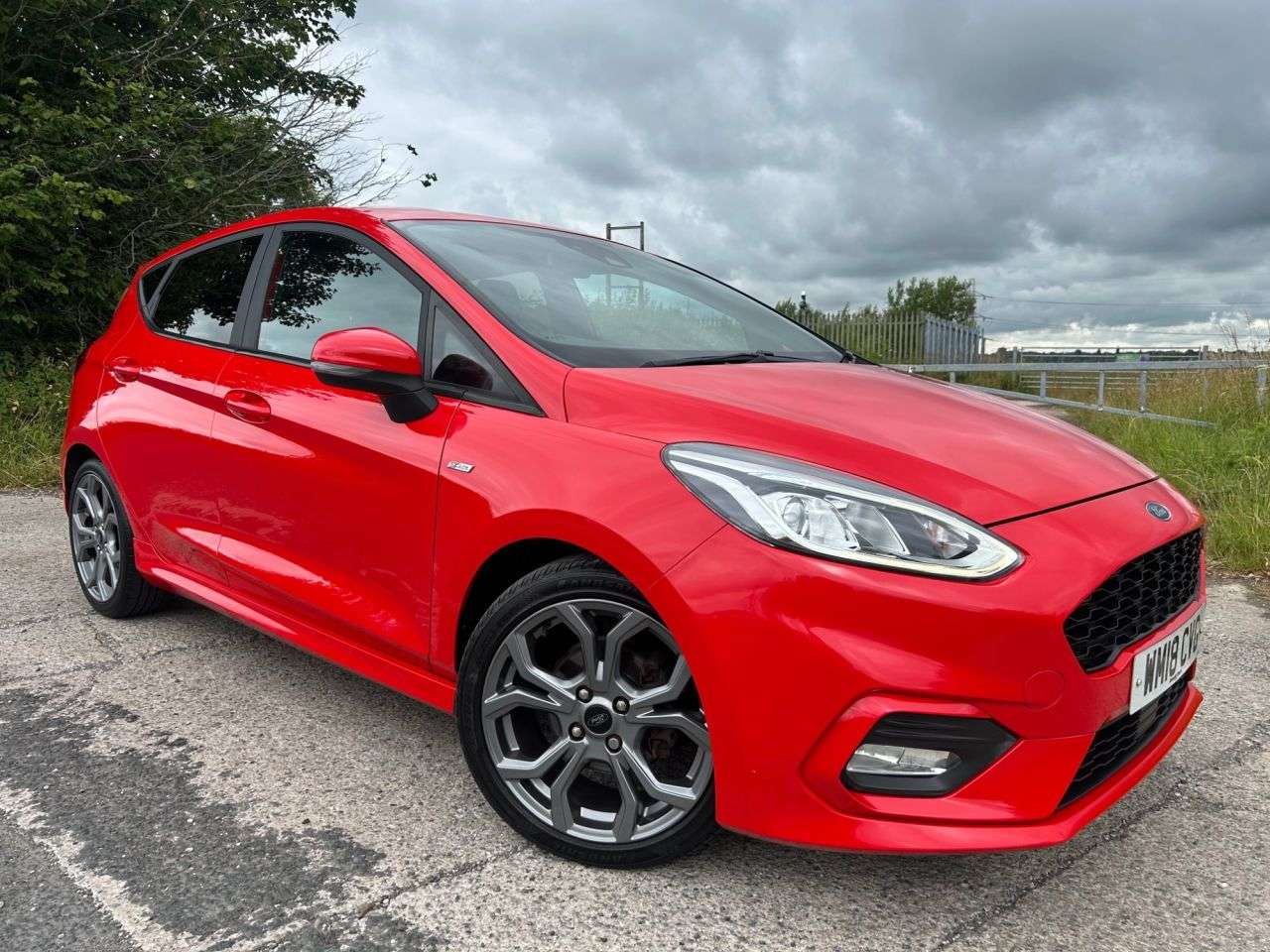 A 2018 FORD FIESTA 1.0T EcoBoost ST-Line Hatchback 5dr Petrol Manual Euro 6 (s/s) (140 ps) A 2018 FORD FIESTA 1.0T EcoBoost ST-Line Hatchback 5dr Petrol Manual Euro 6 (s/s) (140 ps)