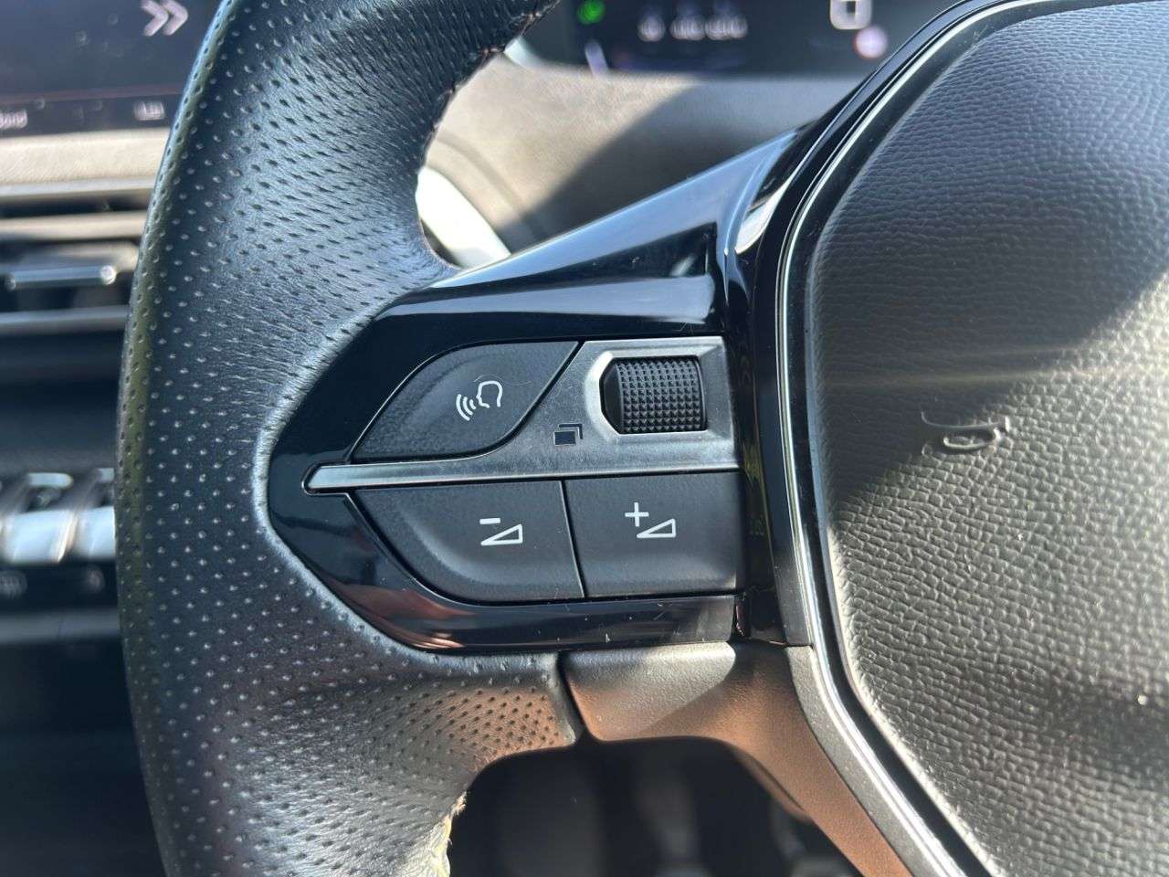 2019 PEUGEOT 3008 2019 PEUGEOT 3008