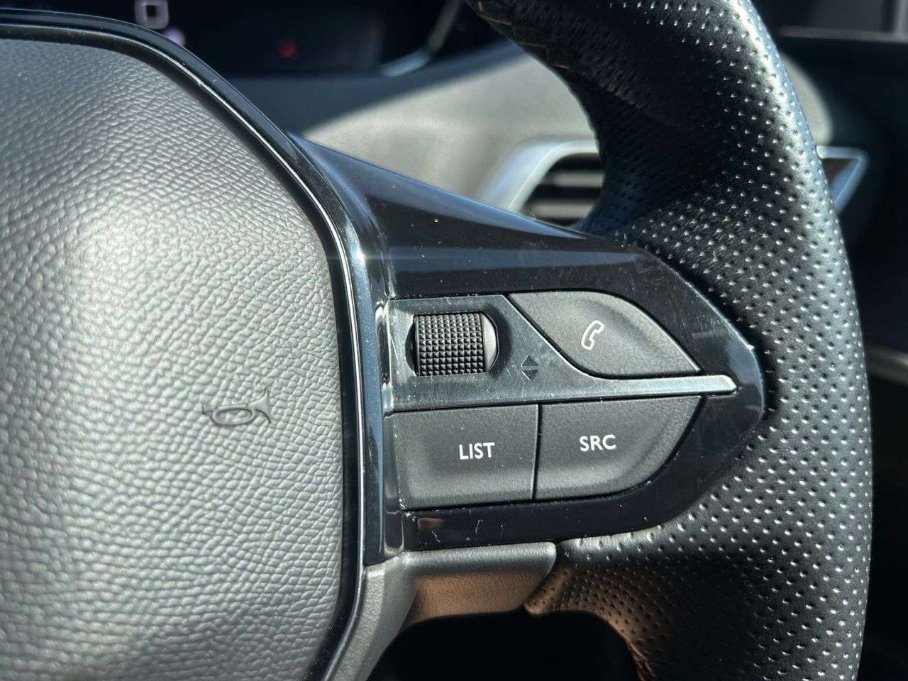 2019 PEUGEOT 3008 2019 PEUGEOT 3008