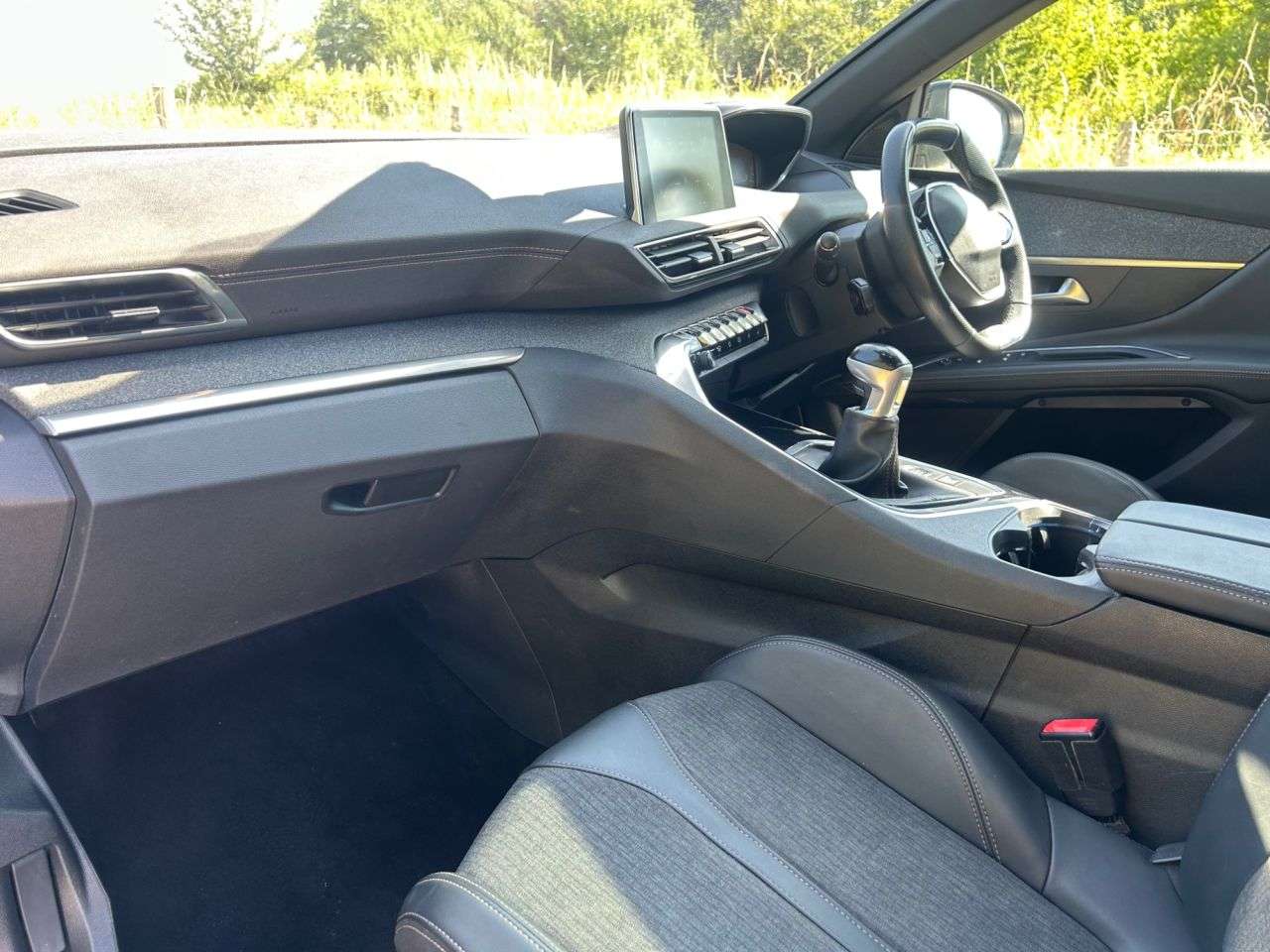 2019 PEUGEOT 3008 2019 PEUGEOT 3008