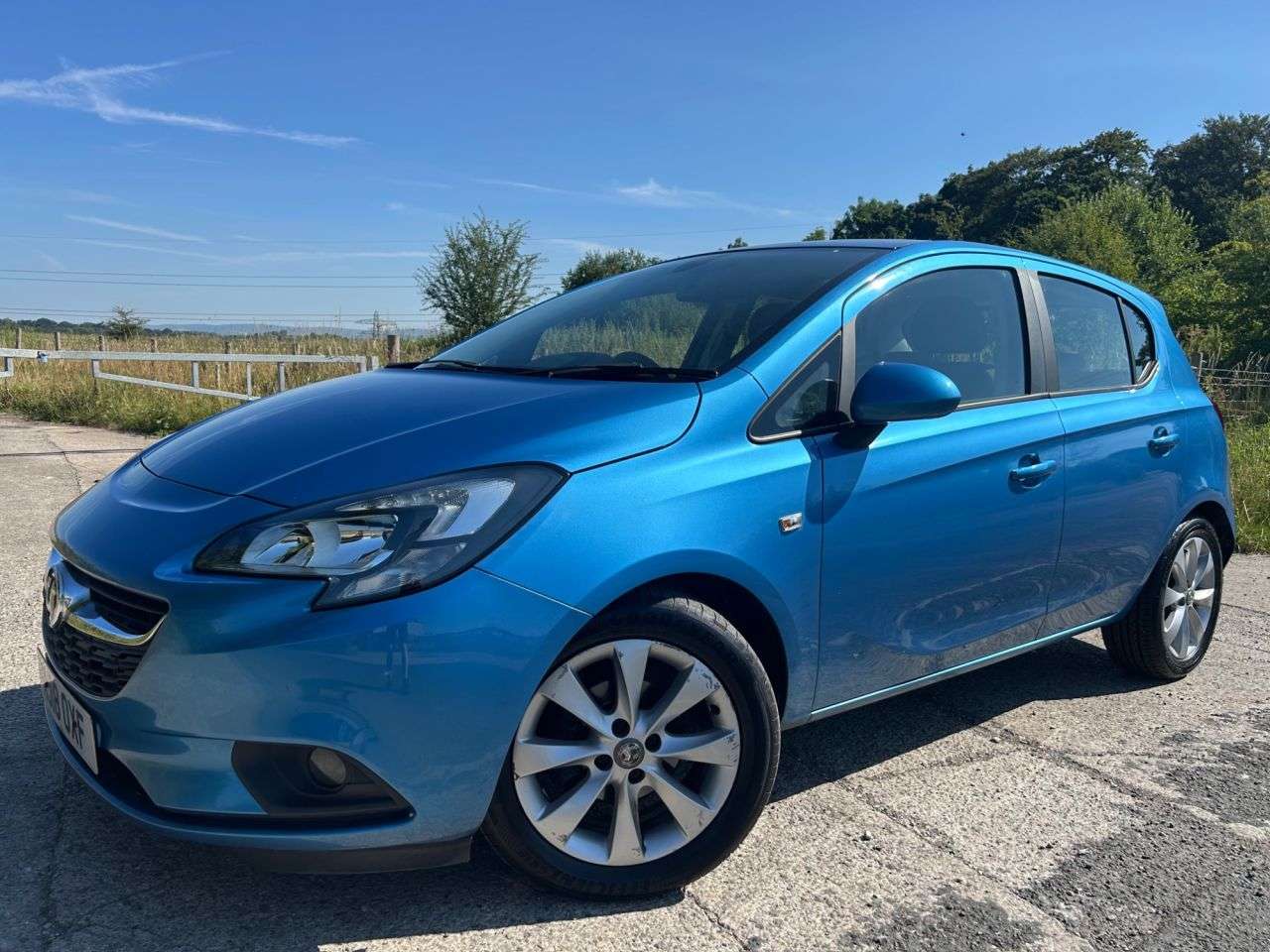 A 2018 VAUXHALL CORSA 1.4i ecoTEC Energy Hatchback 5dr Petrol Manual Euro 6 (a/c) (75 ps) 1 OWNER A 2018 VAUXHALL CORSA 1.4i ecoTEC Energy Hatchback 5dr Petrol Manual Euro 6 (a/c) (75 ps) 1 OWNER