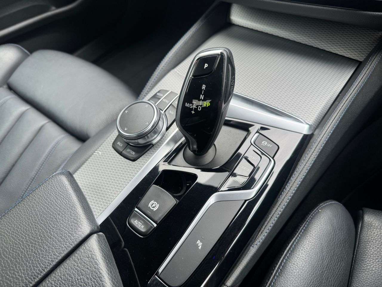 2018 BMW 5 SERIES 2018 BMW 5 SERIES