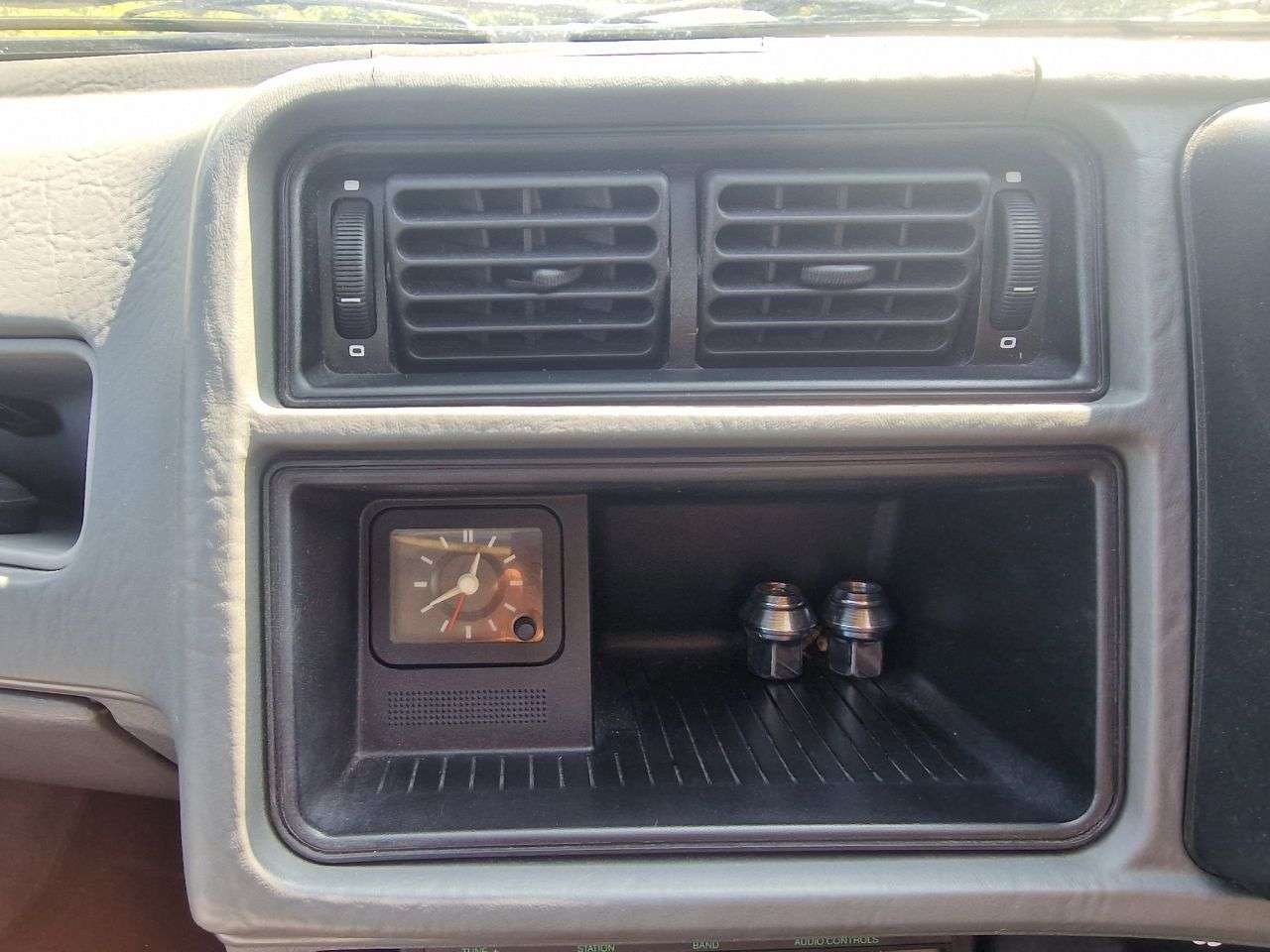 1986 FORD SIERRA 1986 FORD SIERRA