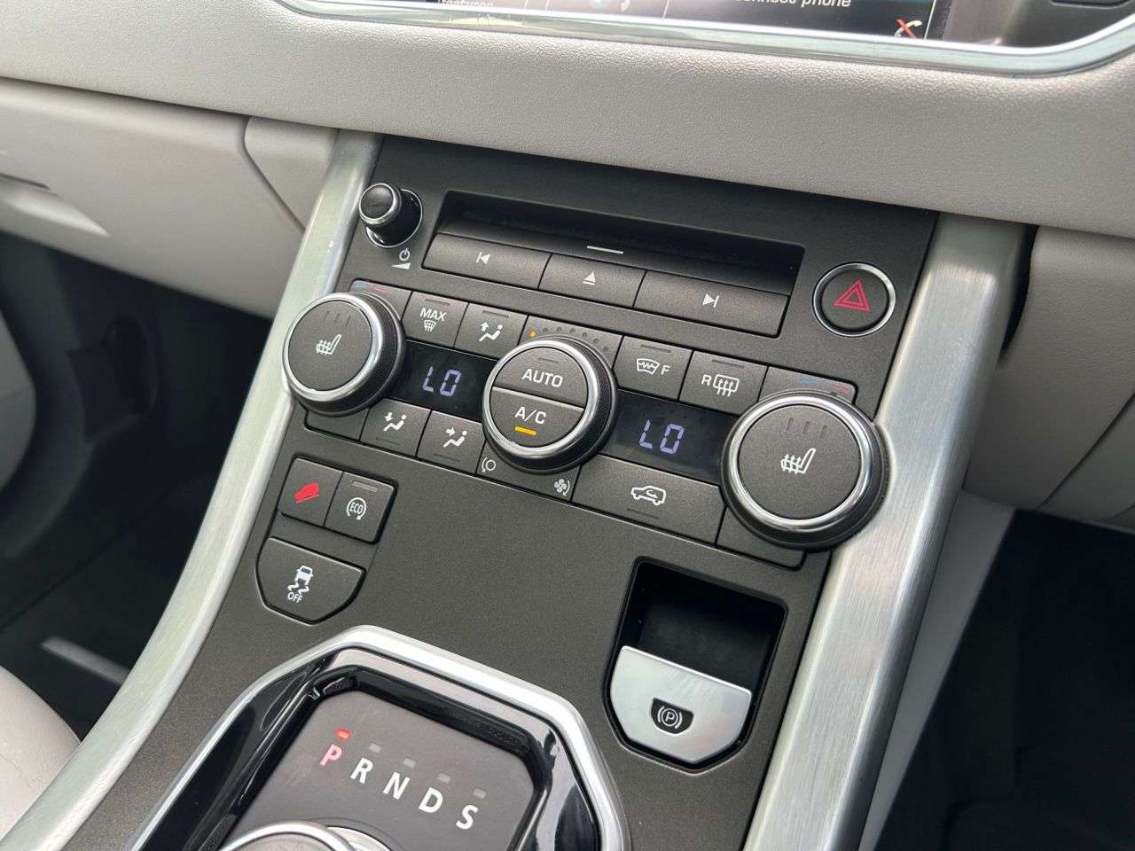 2015 LAND ROVER RANGE ROVER EVOQUE 2015 LAND ROVER RANGE ROVER EVOQUE