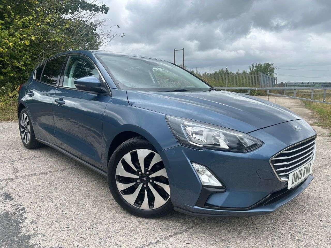 A 2019 FORD FOCUS 1.5 EcoBlue Zetec Hatchback 5dr Diesel Auto Euro 6 (s/s) (120 ps) 6.5' A 2019 FORD FOCUS 1.5 EcoBlue Zetec Hatchback 5dr Diesel Auto Euro 6 (s/s) (120 ps) 6.5'