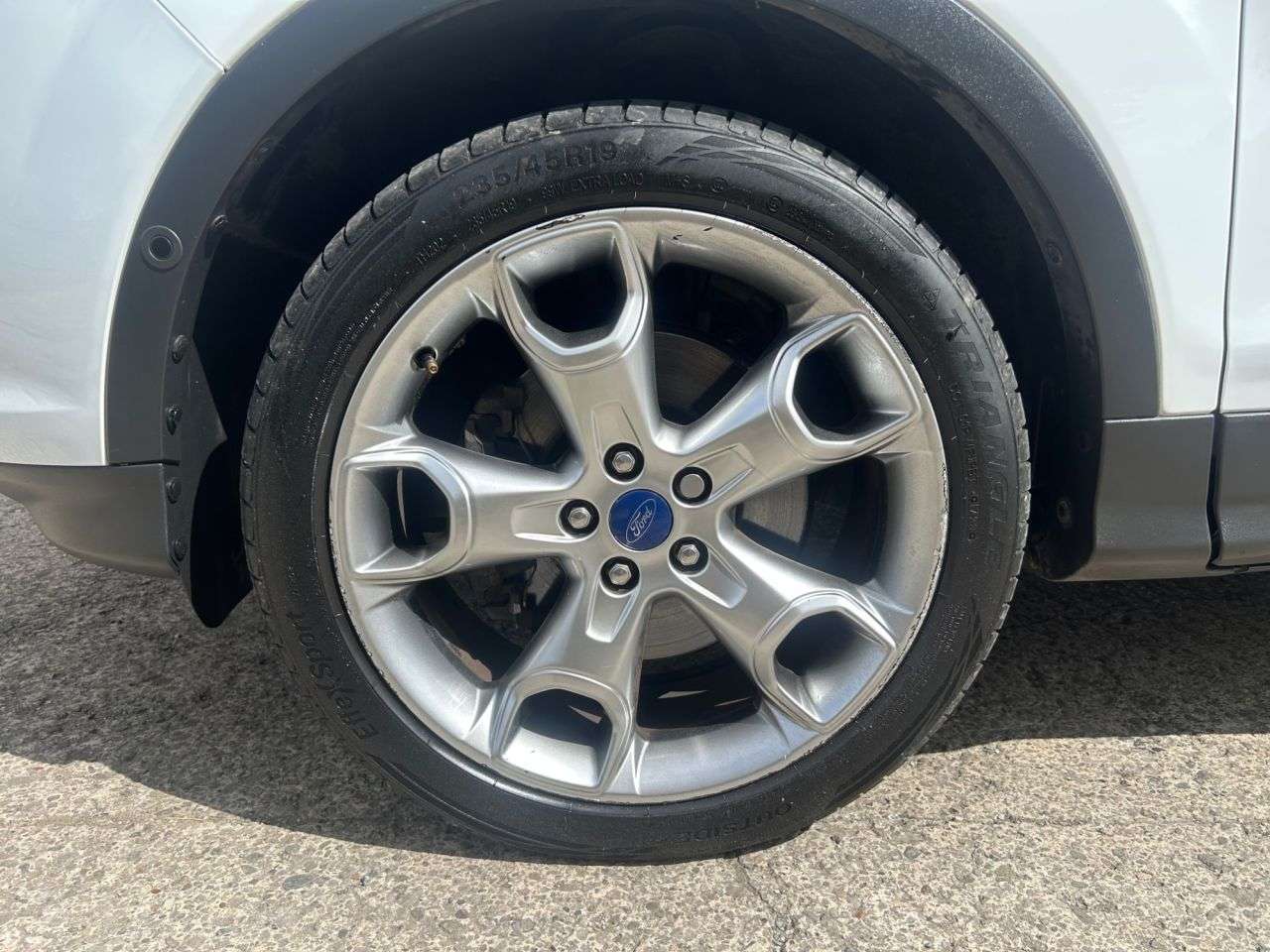 2015 FORD KUGA 2015 FORD KUGA