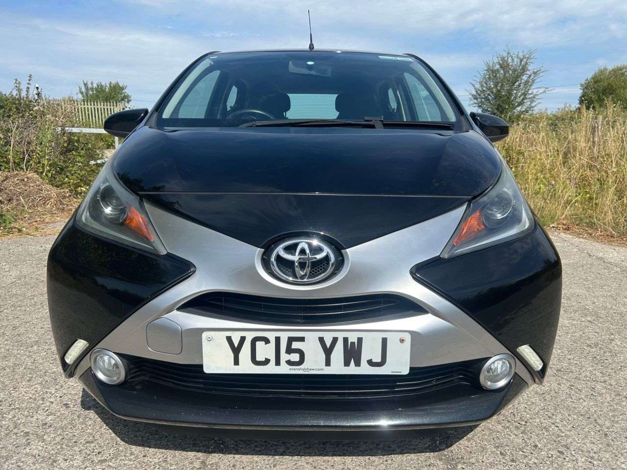 2015 TOYOTA AYGO 2015 TOYOTA AYGO