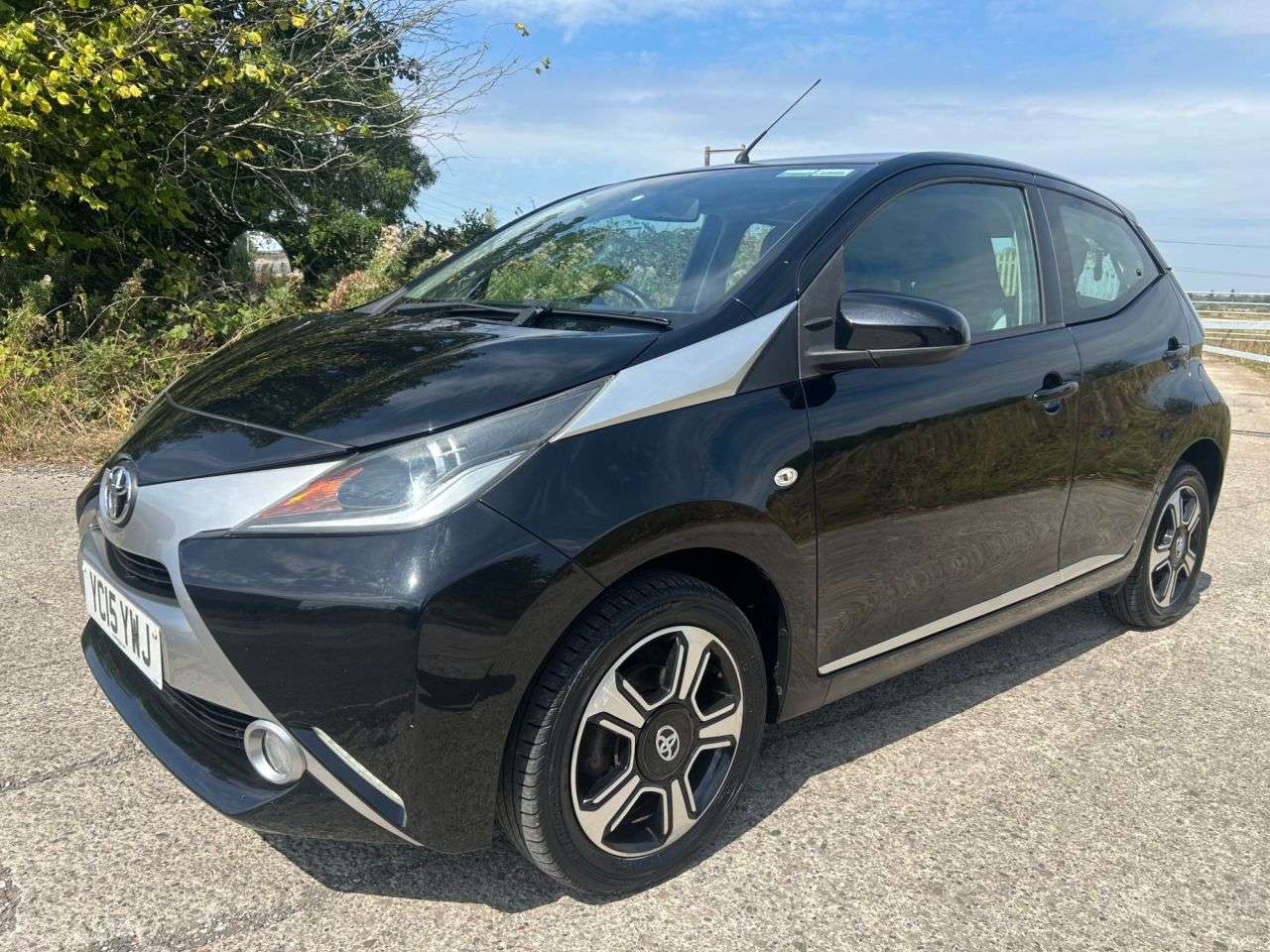 2015 TOYOTA AYGO 2015 TOYOTA AYGO