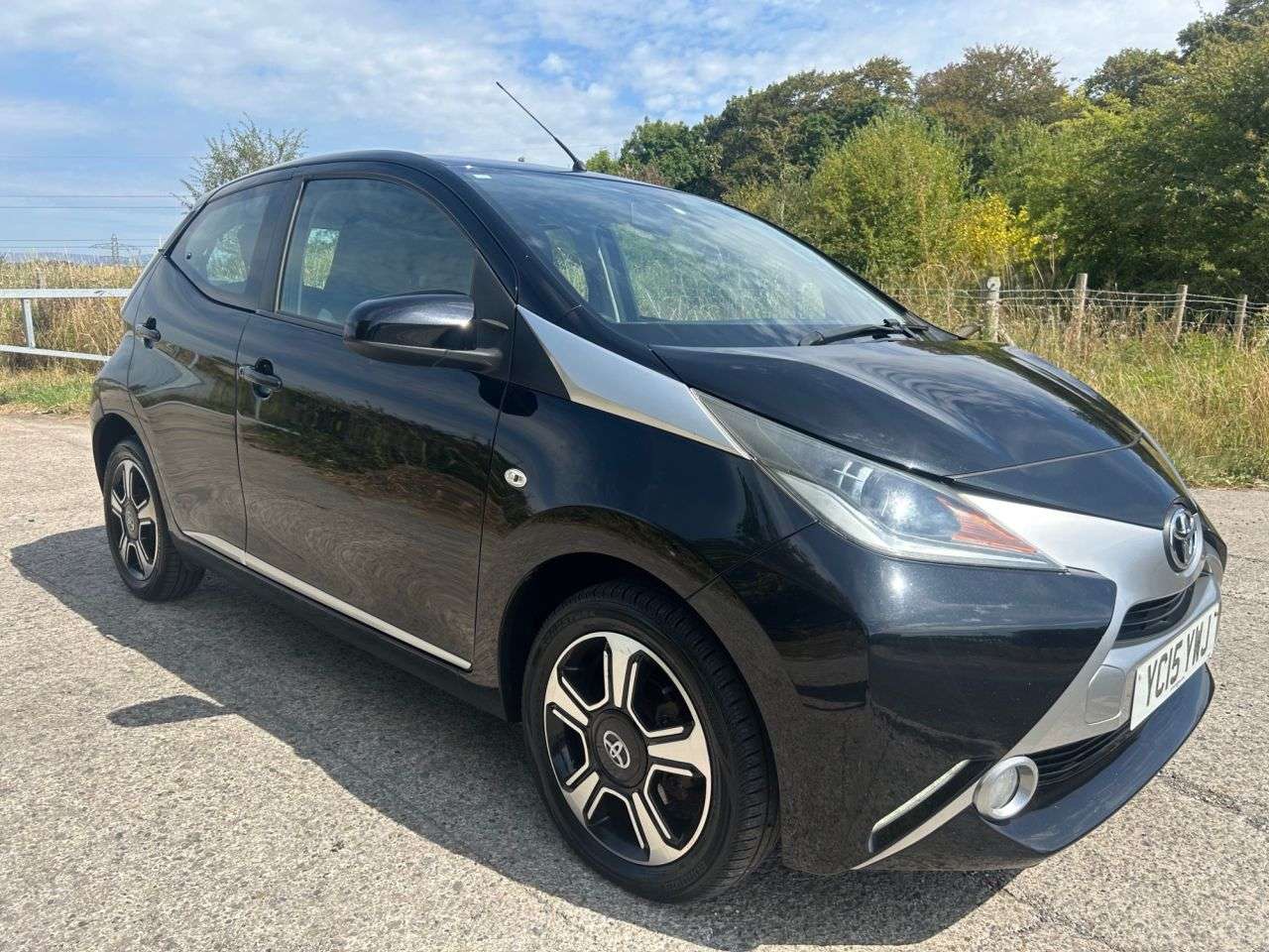 2015 TOYOTA AYGO 2015 TOYOTA AYGO