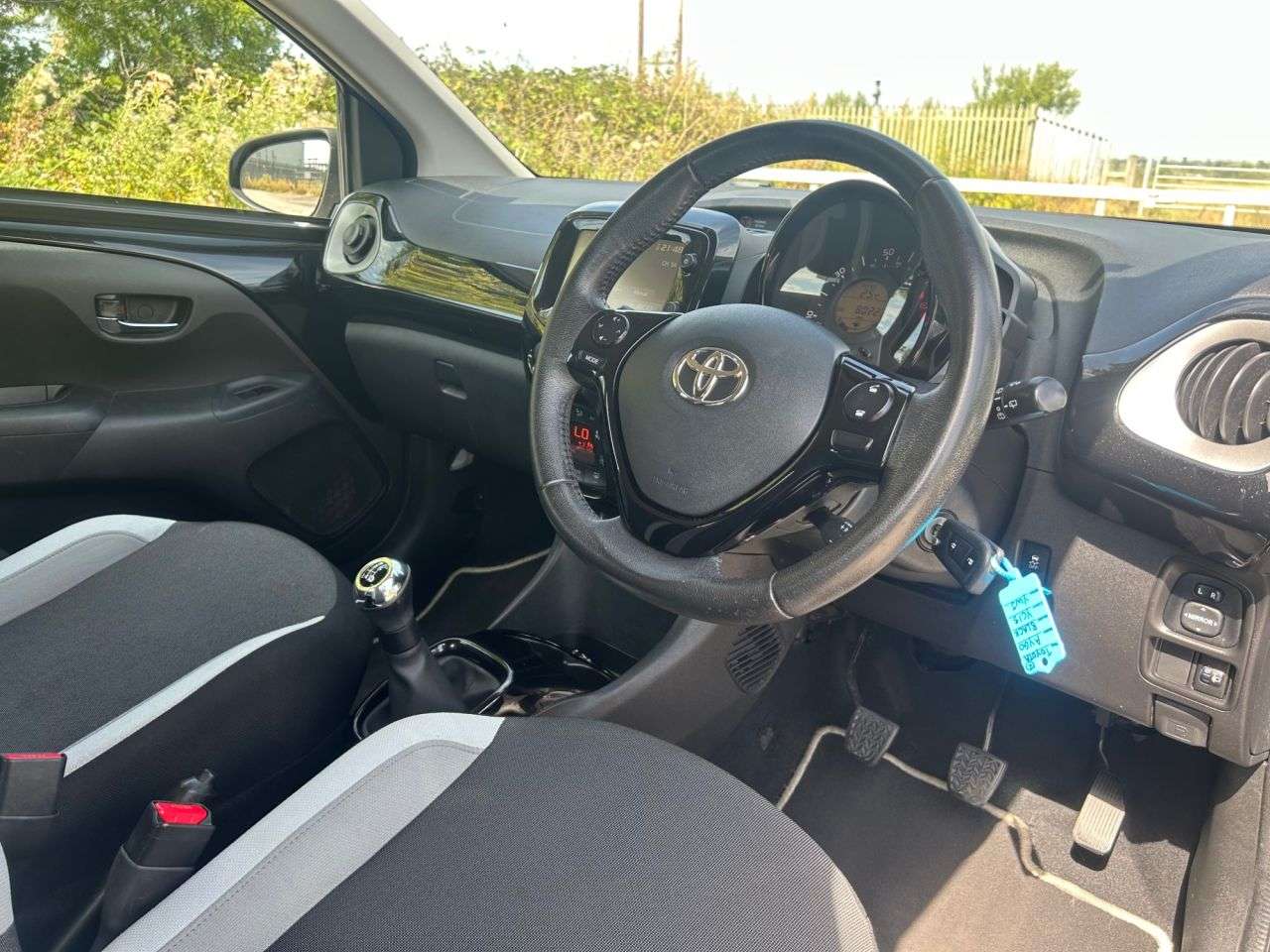 2015 TOYOTA AYGO 2015 TOYOTA AYGO