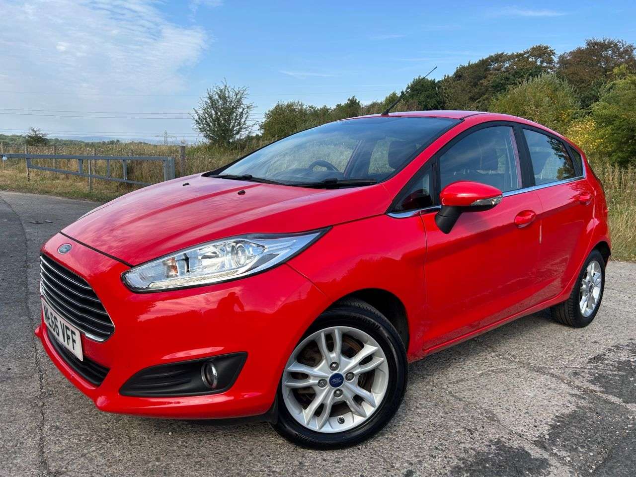 A 2016 FORD FIESTA 1.25 Zetec Hatchback 5dr Petrol Manual Euro 6 (82 ps) 65.7 MPG + DAB RADIO A 2016 FORD FIESTA 1.25 Zetec Hatchback 5dr Petrol Manual Euro 6 (82 ps) 65.7 MPG + DAB RADIO