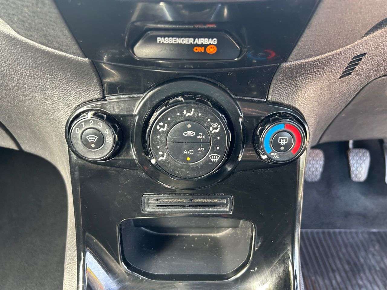 2016 FORD FIESTA 2016 FORD FIESTA