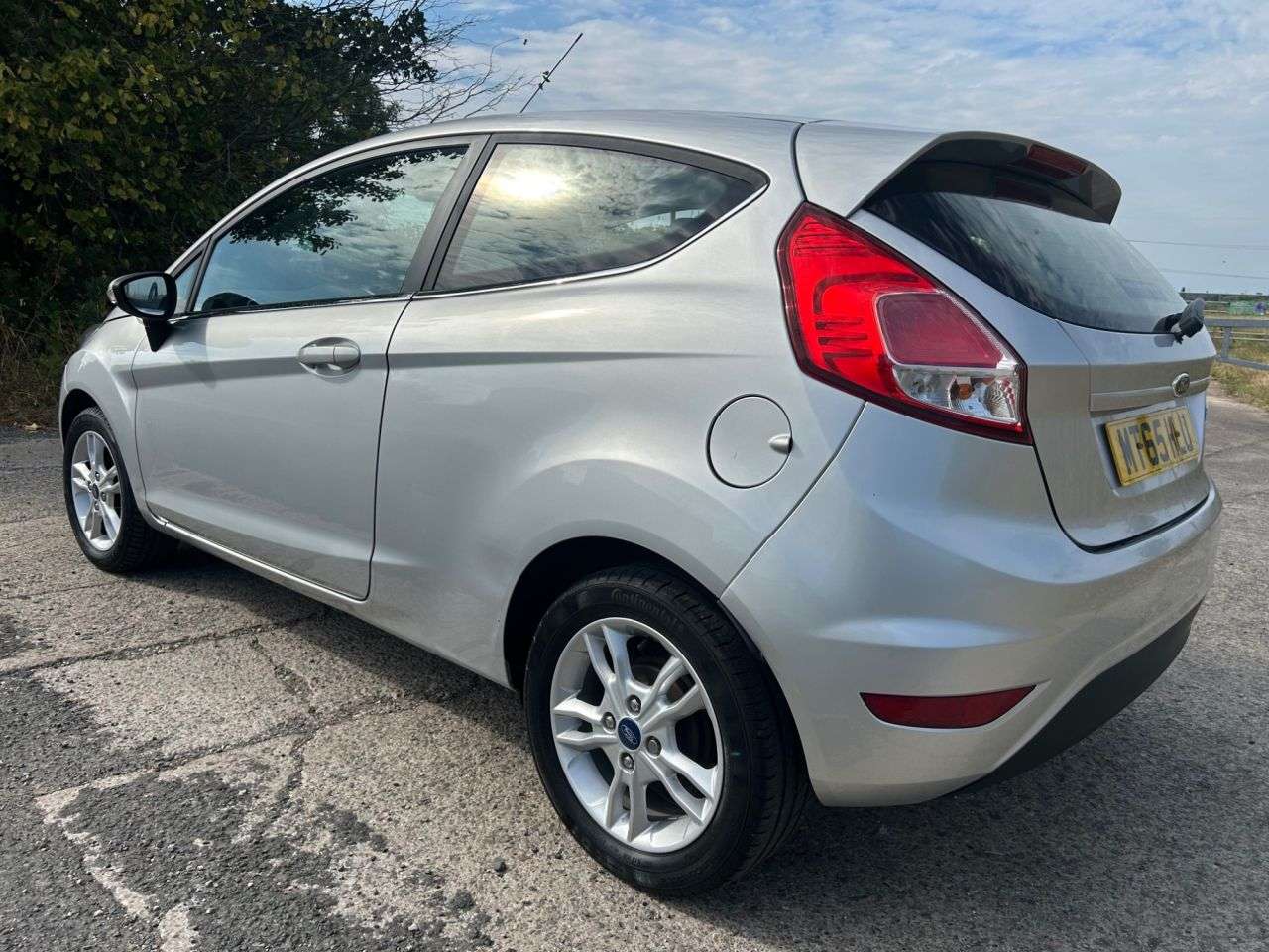 2015 FORD FIESTA 2015 FORD FIESTA