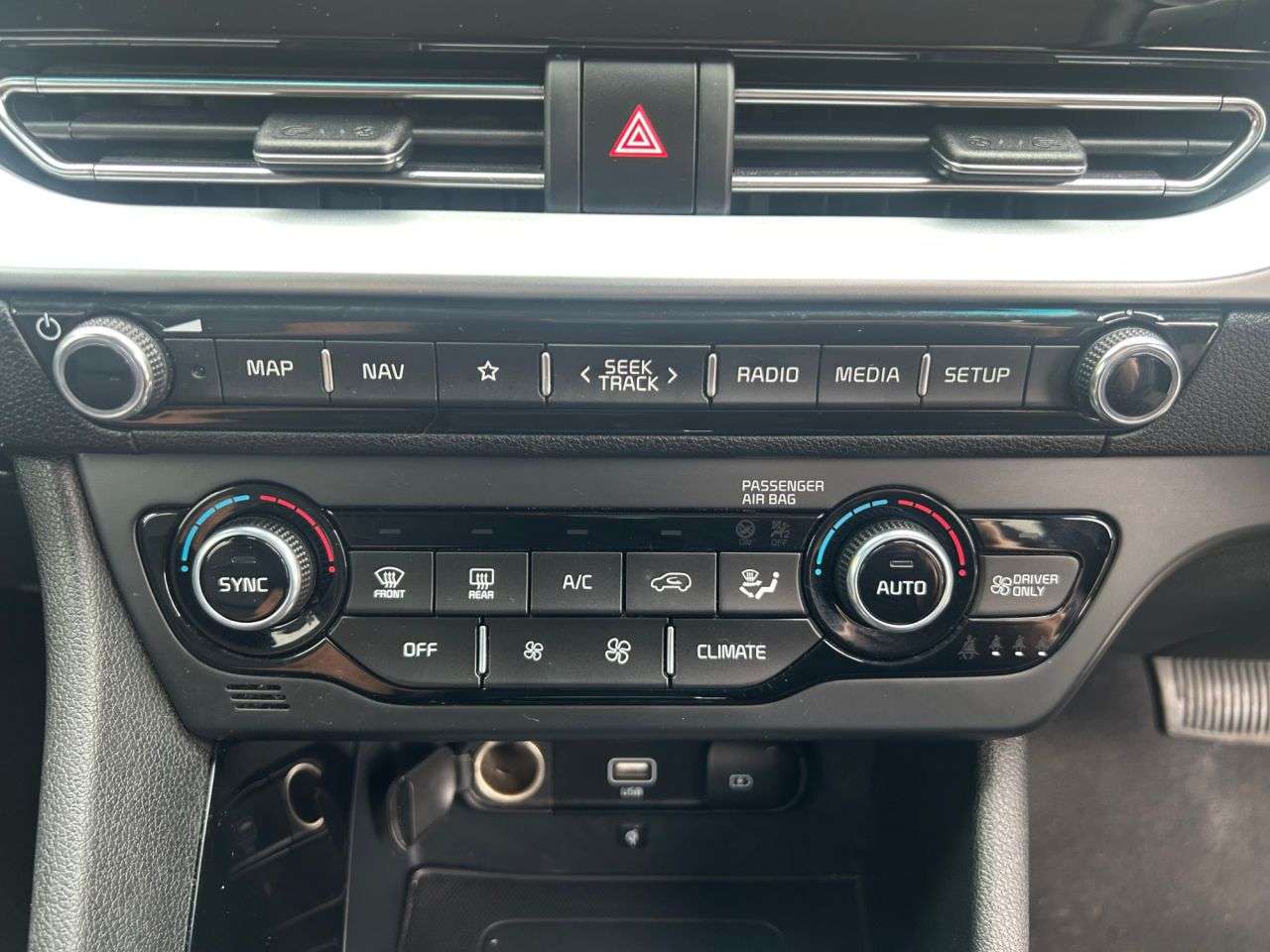 2020 KIA NIRO 2020 KIA NIRO