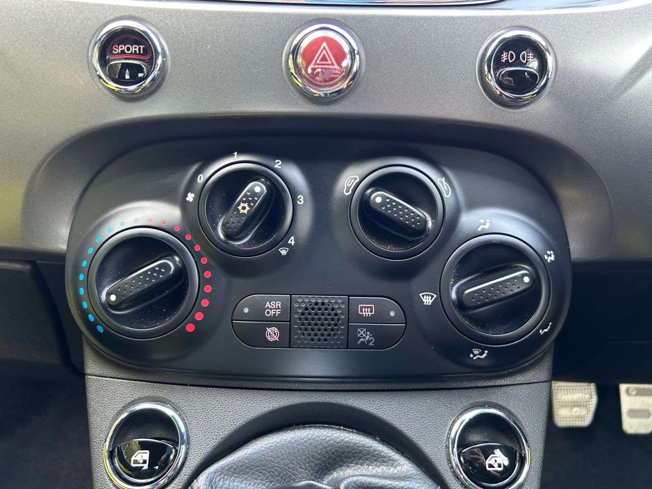 2016 FIAT 500 2016 FIAT 500