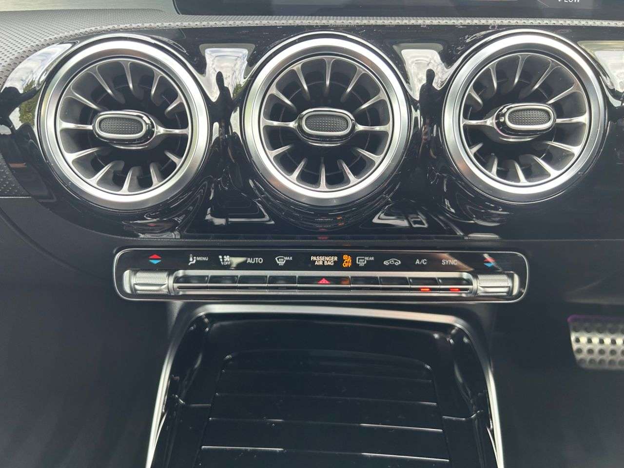 2022 MERCEDES-BENZ A CLASS 2022 MERCEDES-BENZ A CLASS