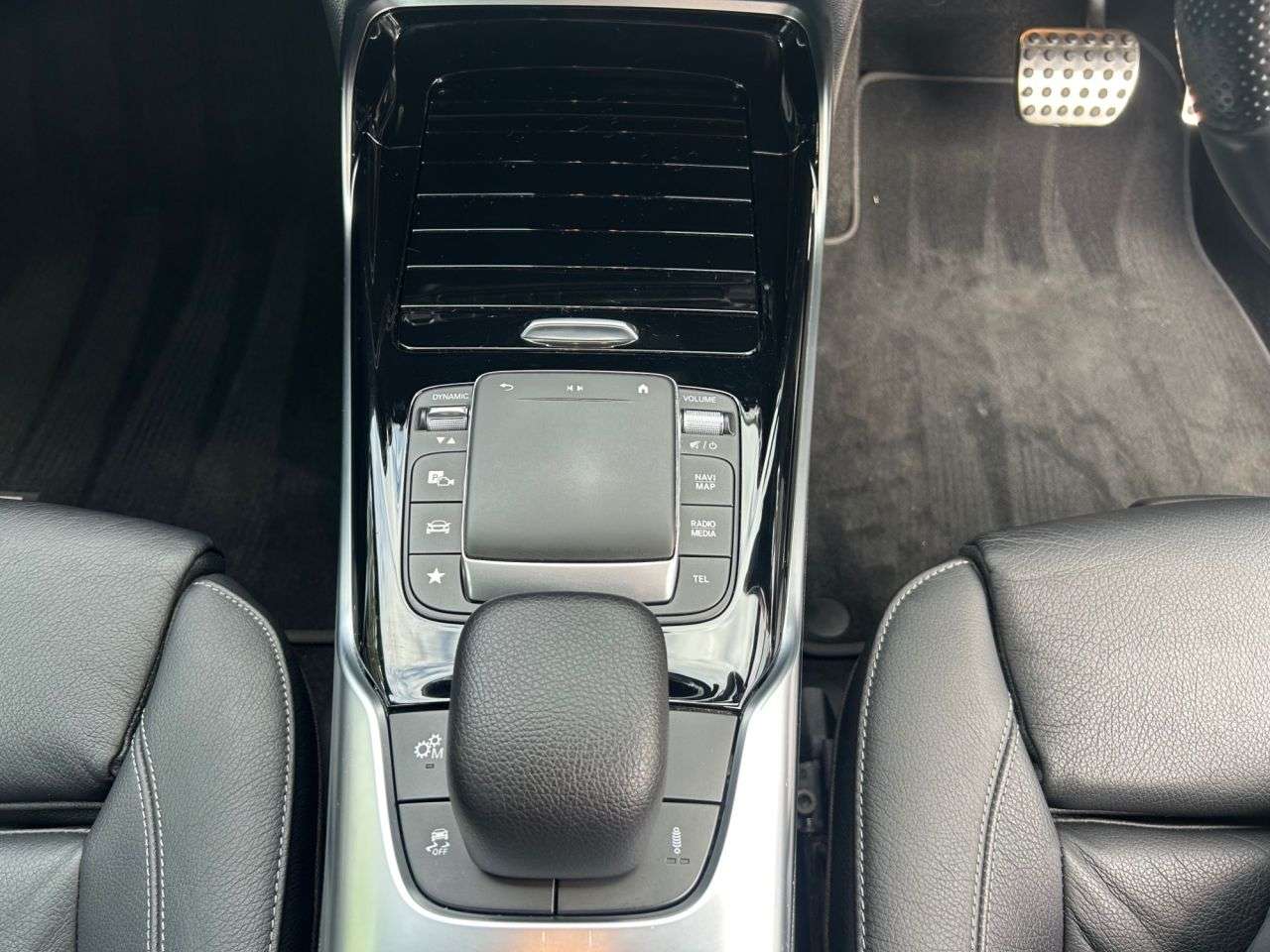 2022 MERCEDES-BENZ A CLASS 2022 MERCEDES-BENZ A CLASS