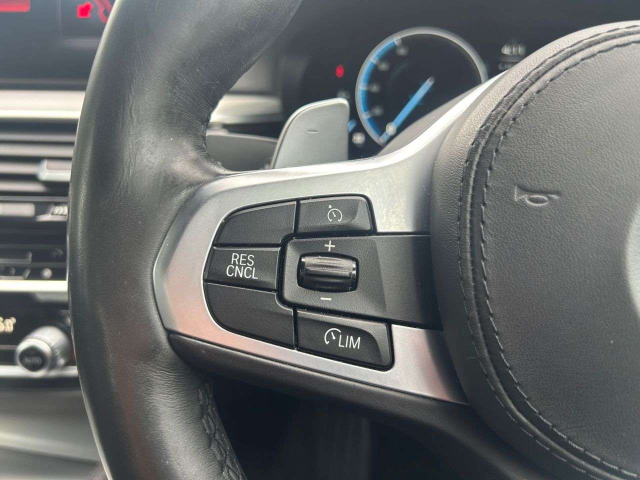 2019 BMW 5 SERIES 2019 BMW 5 SERIES
