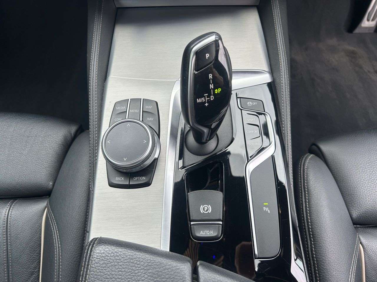 2019 BMW 5 SERIES 2019 BMW 5 SERIES