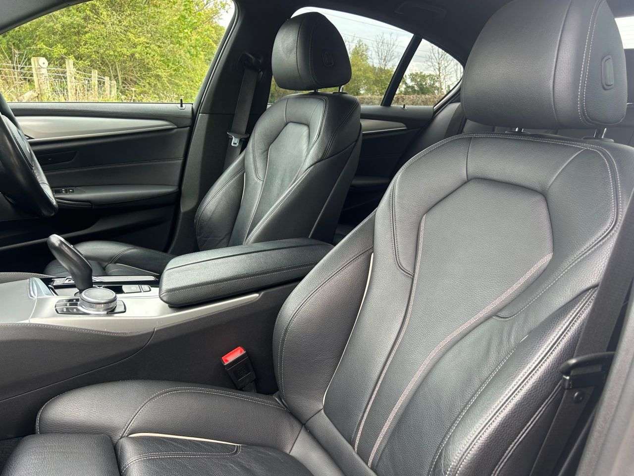 2019 BMW 5 SERIES 2019 BMW 5 SERIES