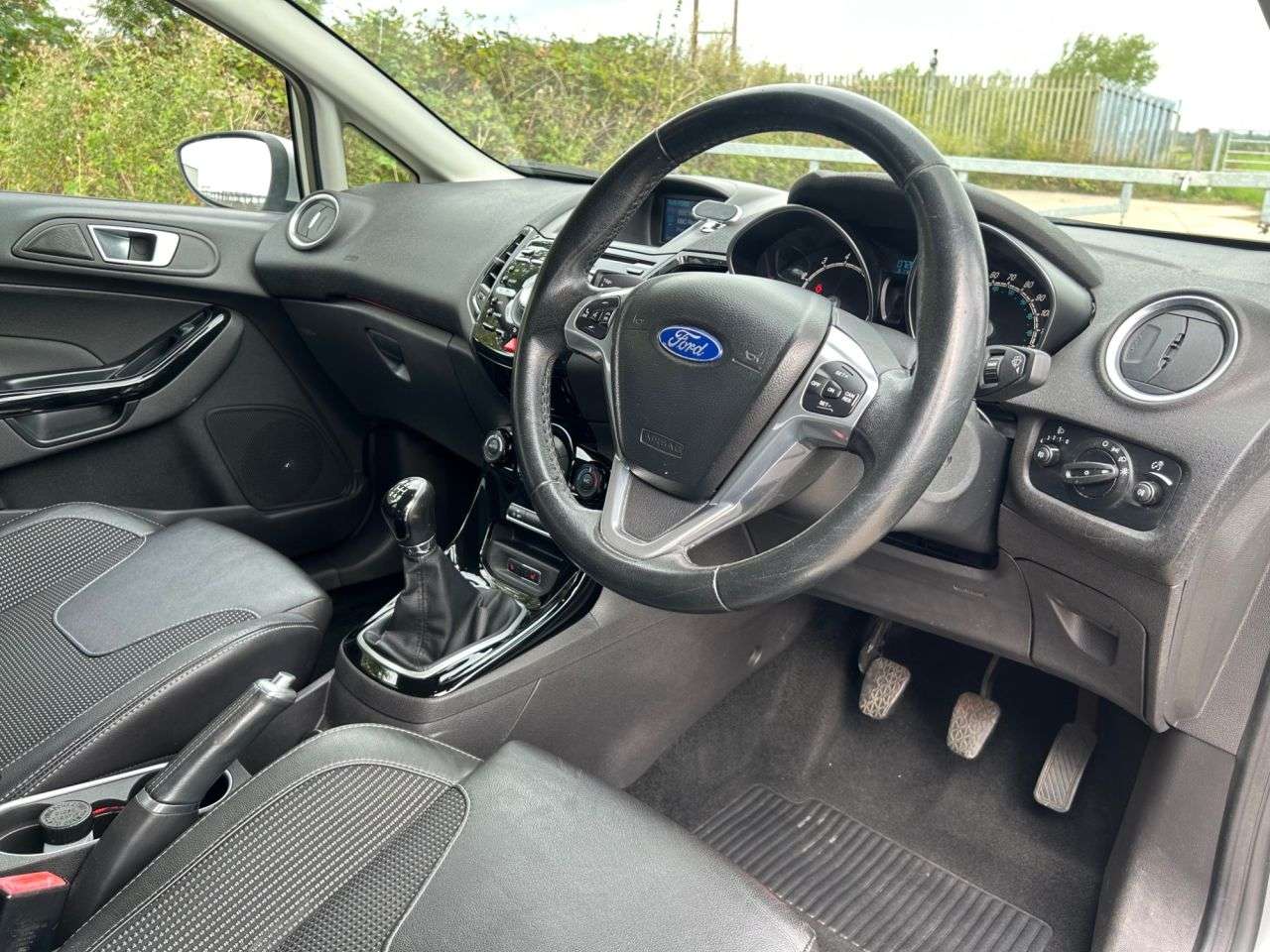 2014 FORD FIESTA 2014 FORD FIESTA