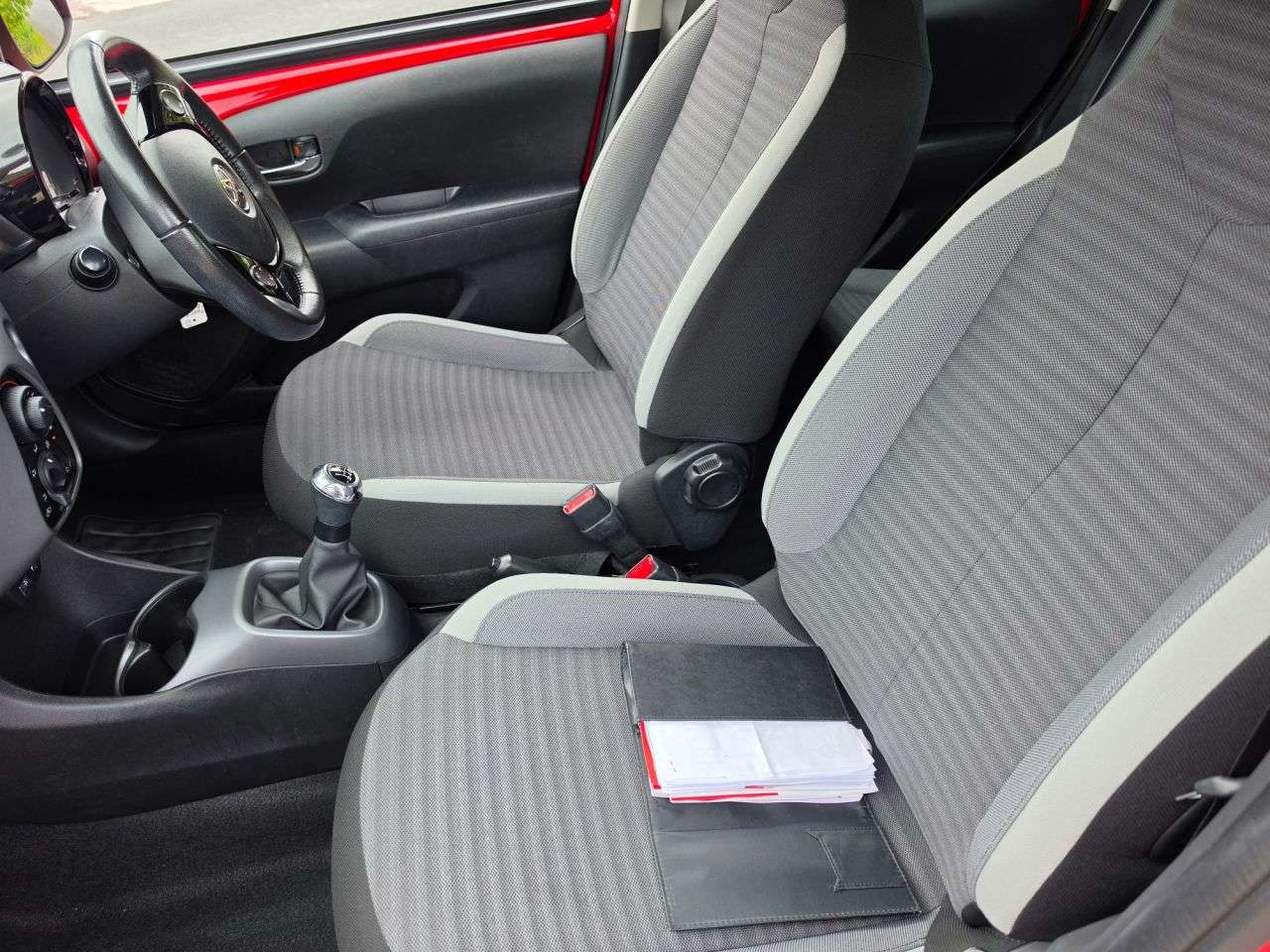 2018 TOYOTA AYGO 2018 TOYOTA AYGO