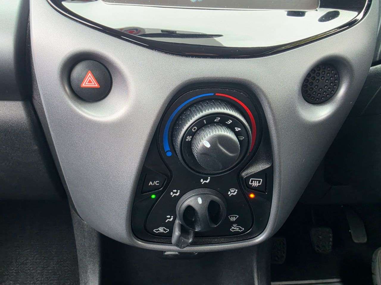 2018 TOYOTA AYGO 2018 TOYOTA AYGO