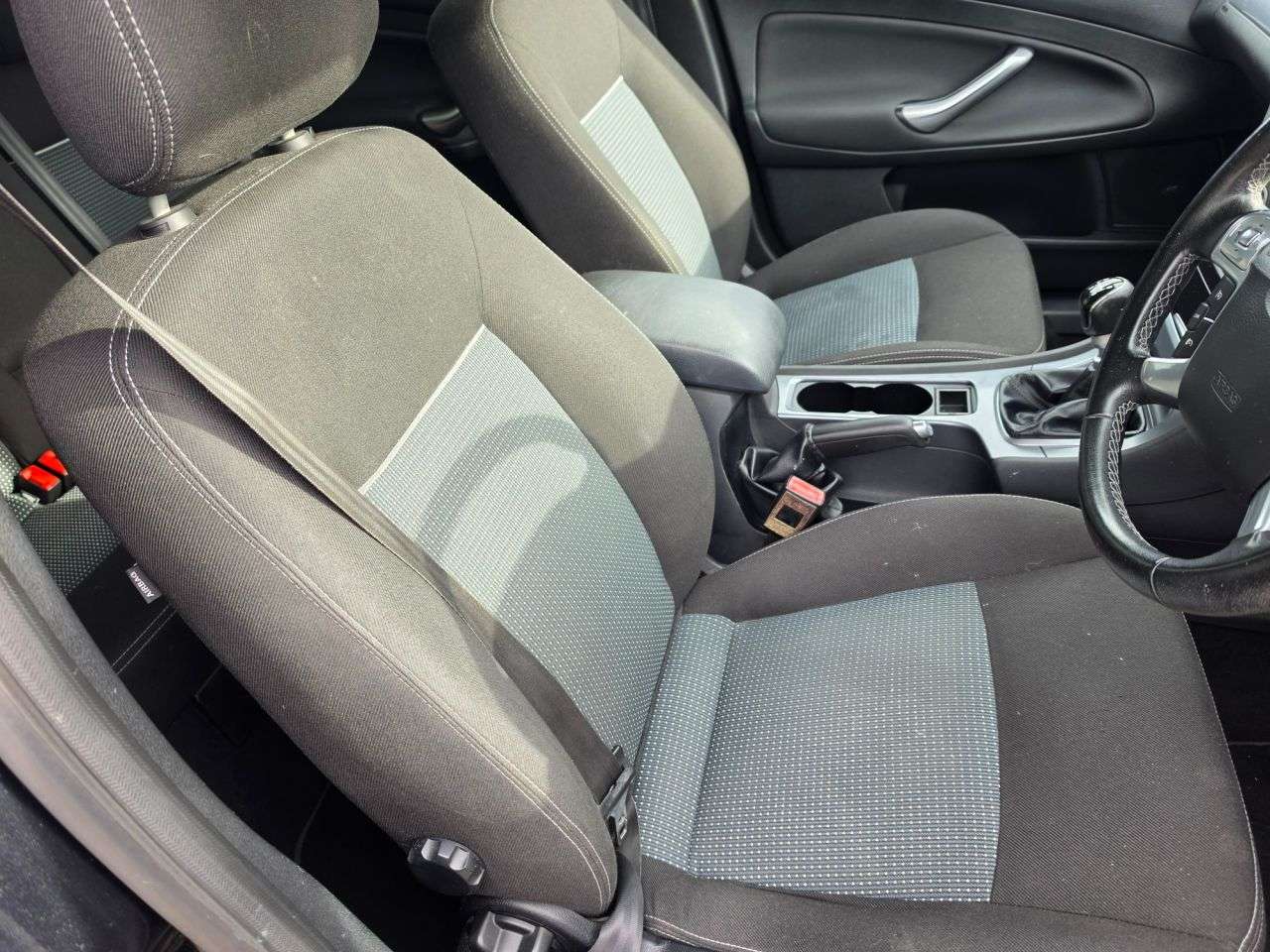 2013 FORD MONDEO 2013 FORD MONDEO