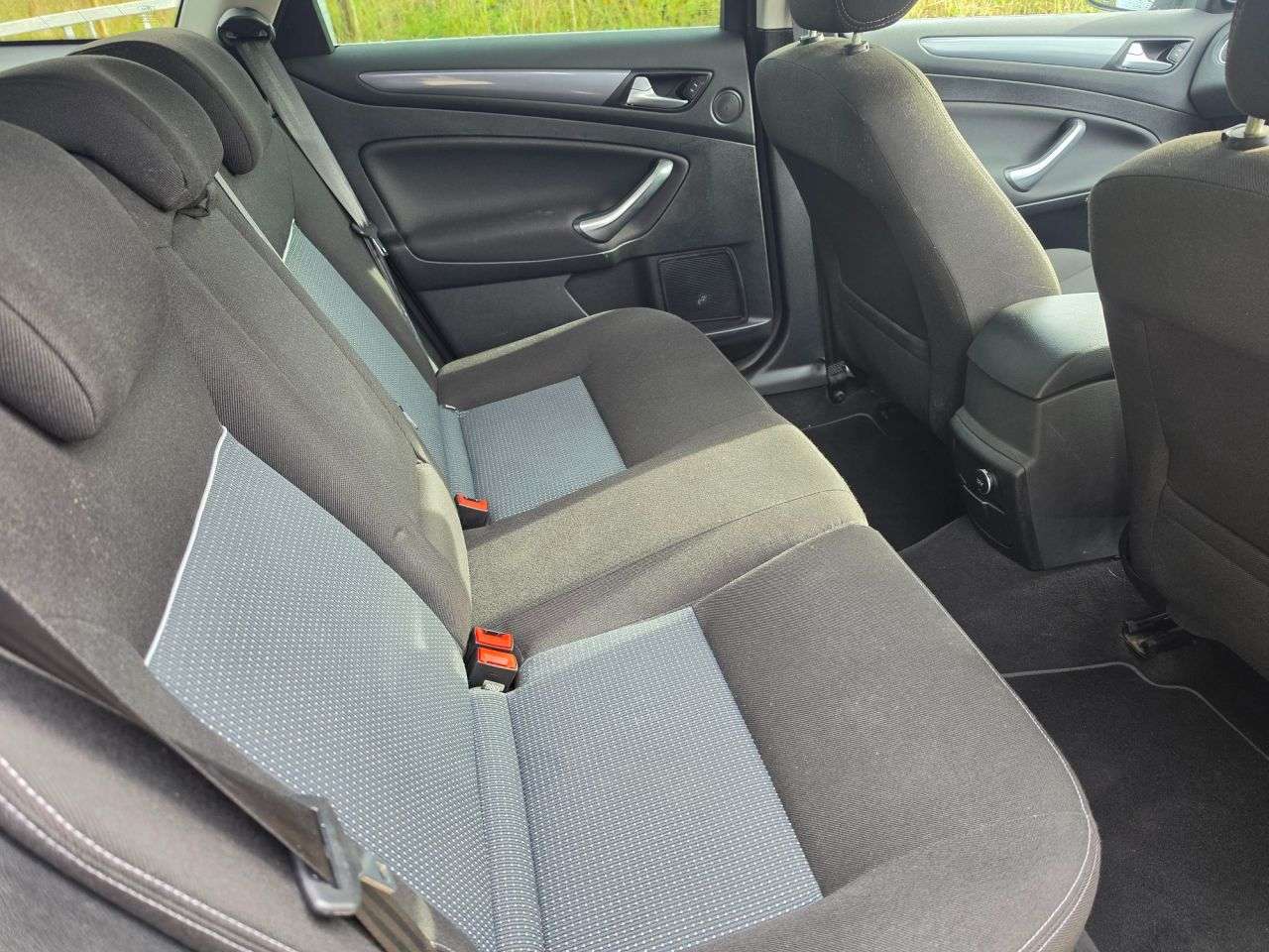 2013 FORD MONDEO 2013 FORD MONDEO