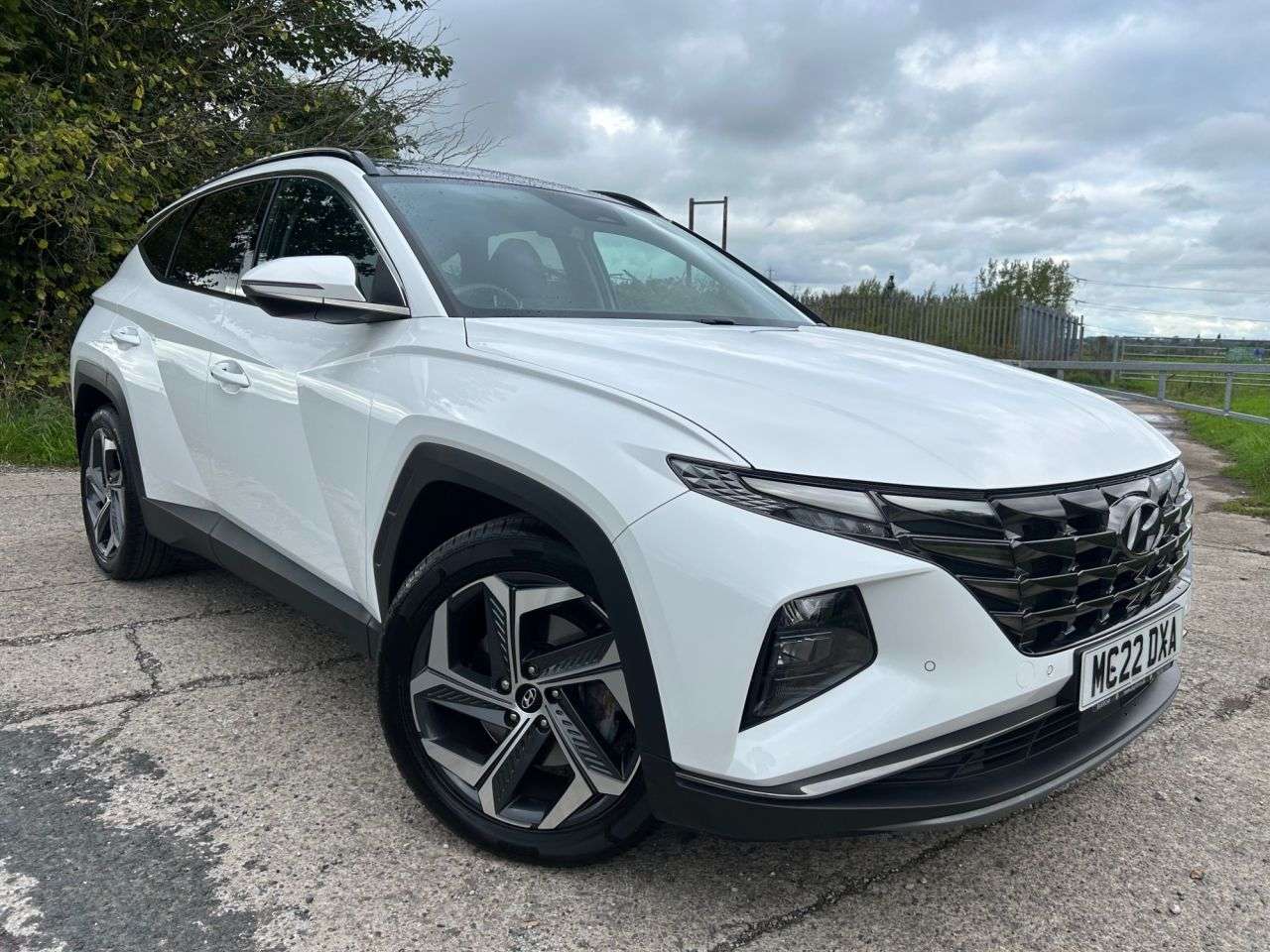 A 2022 HYUNDAI TUCSON 1.6 T-GDi Ultimate SUV 5dr Petrol Manual Euro 6 (s/s) (150 ps) HEATED STEER A 2022 HYUNDAI TUCSON 1.6 T-GDi Ultimate SUV 5dr Petrol Manual Euro 6 (s/s) (150 ps) HEATED STEER