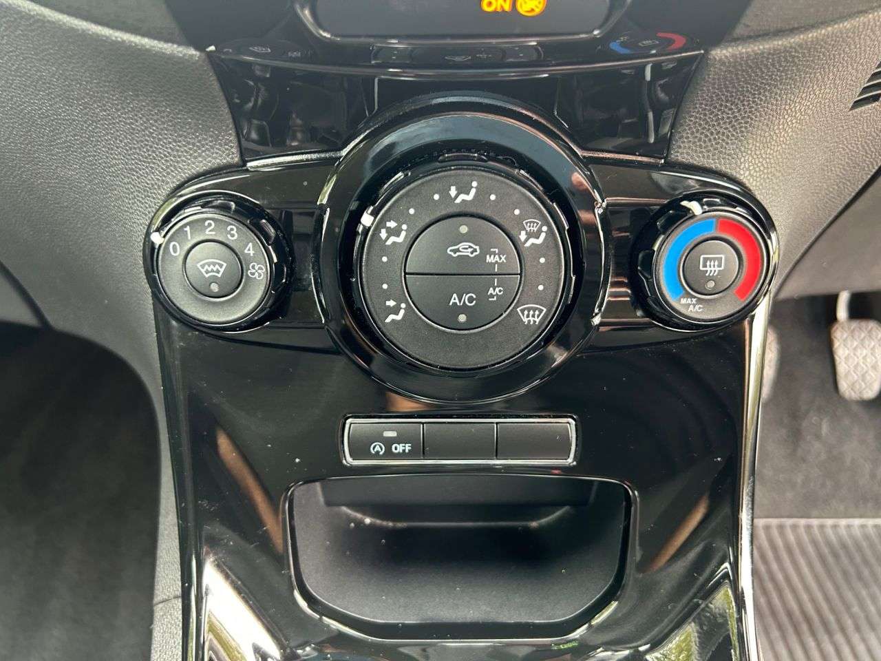 2016 FORD FIESTA 2016 FORD FIESTA