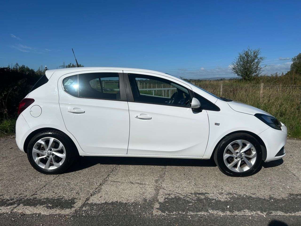 A 2015 VAUXHALL CORSA 1.0i Turbo ecoFLEX Excite Hatchback 5dr Petrol Manual Euro 6 (s/s) (a/c) (1 A 2015 VAUXHALL CORSA 1.0i Turbo ecoFLEX Excite Hatchback 5dr Petrol Manual Euro 6 (s/s) (a/c) (1
