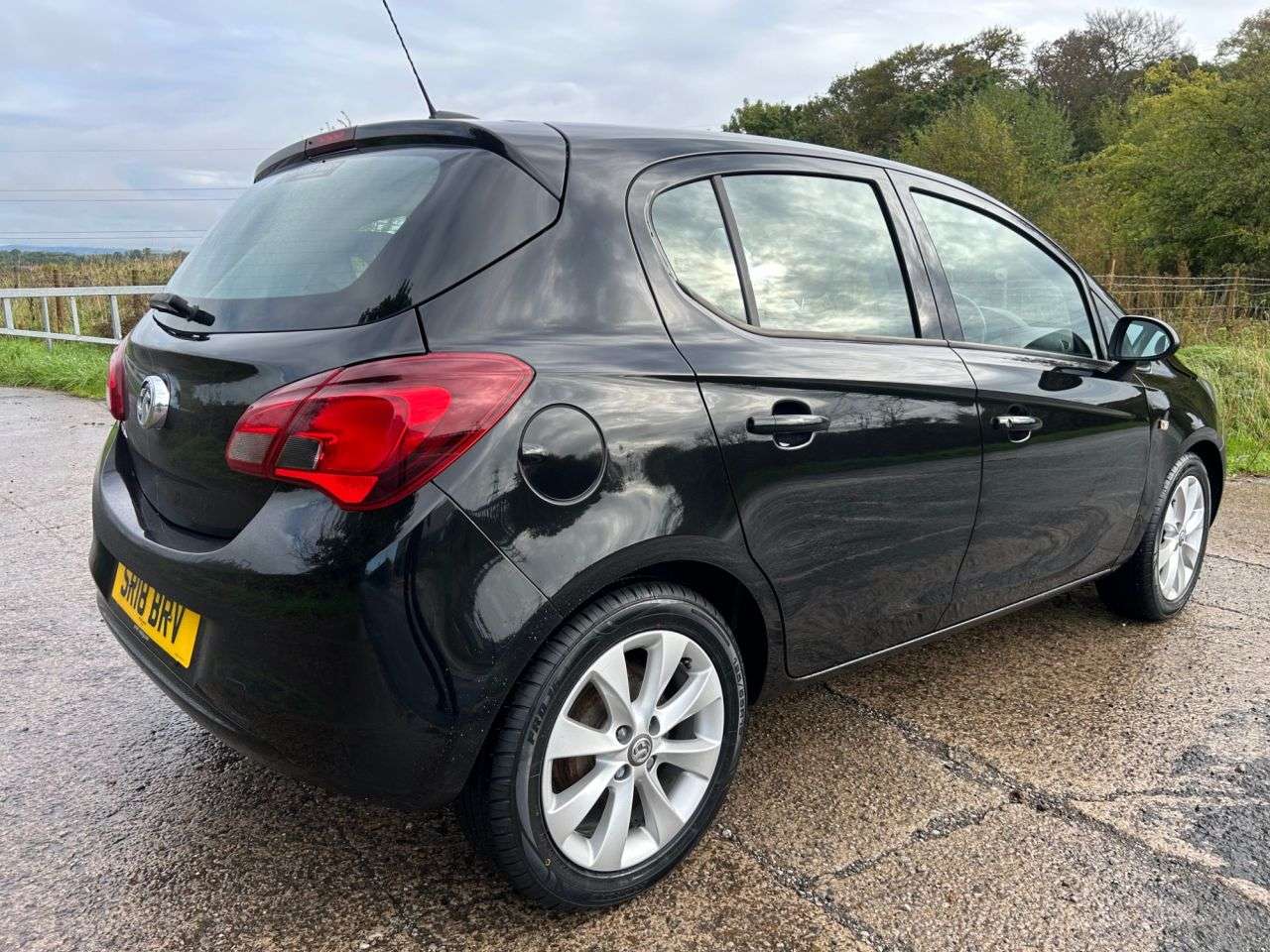 A 2018 VAUXHALL CORSA 1.4i ecoTEC Energy Hatchback 5dr Petrol Manual Euro 6 (75 ps) APPLE CARPLAY A 2018 VAUXHALL CORSA 1.4i ecoTEC Energy Hatchback 5dr Petrol Manual Euro 6 (75 ps) APPLE CARPLAY