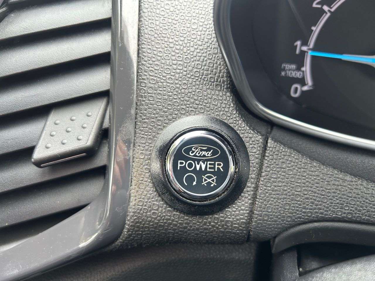 2017 FORD ECOSPORT 2017 FORD ECOSPORT