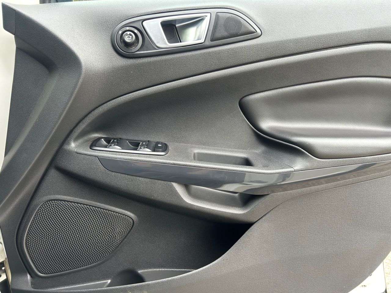 2017 FORD ECOSPORT 2017 FORD ECOSPORT