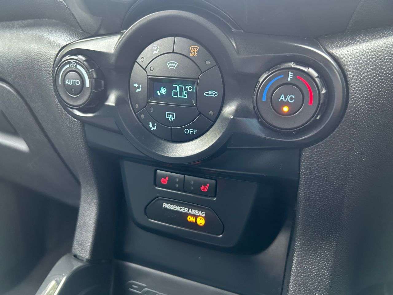 2017 FORD ECOSPORT 2017 FORD ECOSPORT