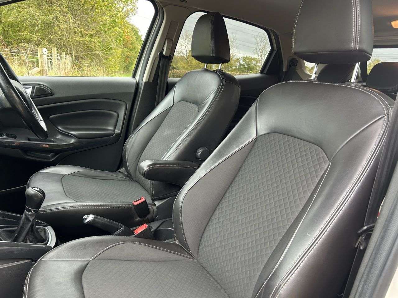 2017 FORD ECOSPORT 2017 FORD ECOSPORT