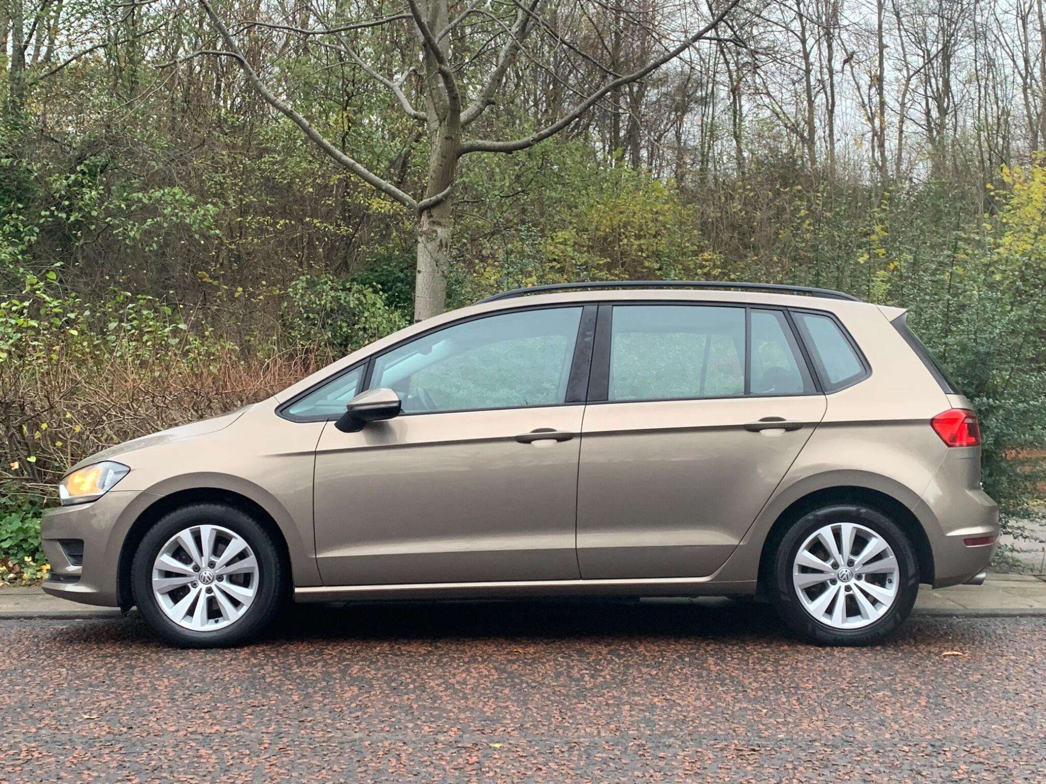 2015 VOLKSWAGEN GOLF SV 2015 VOLKSWAGEN GOLF SV